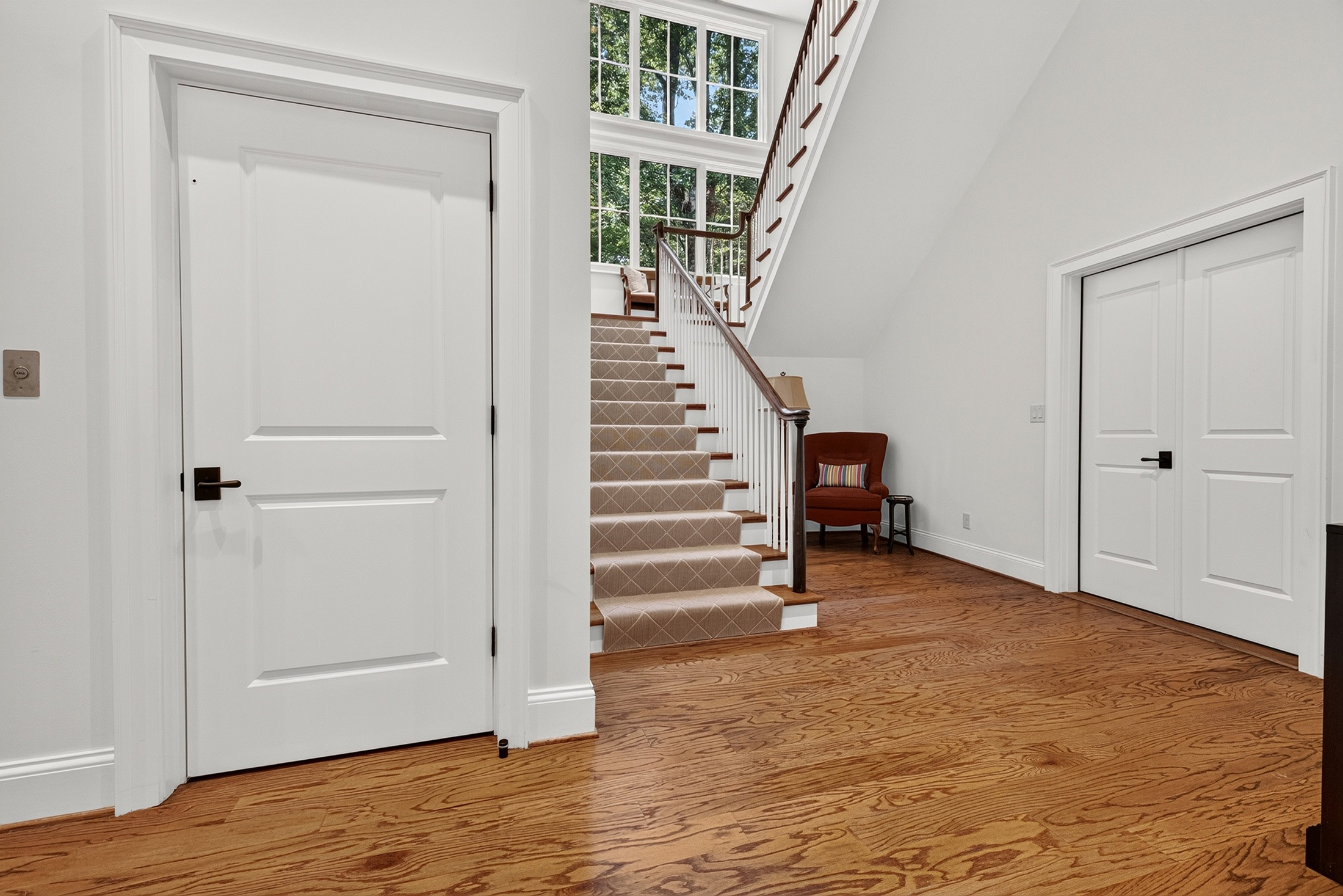  Exceptional Custom Residence Nestled on Private Wooded Lot in Chastain Park - 物件實景