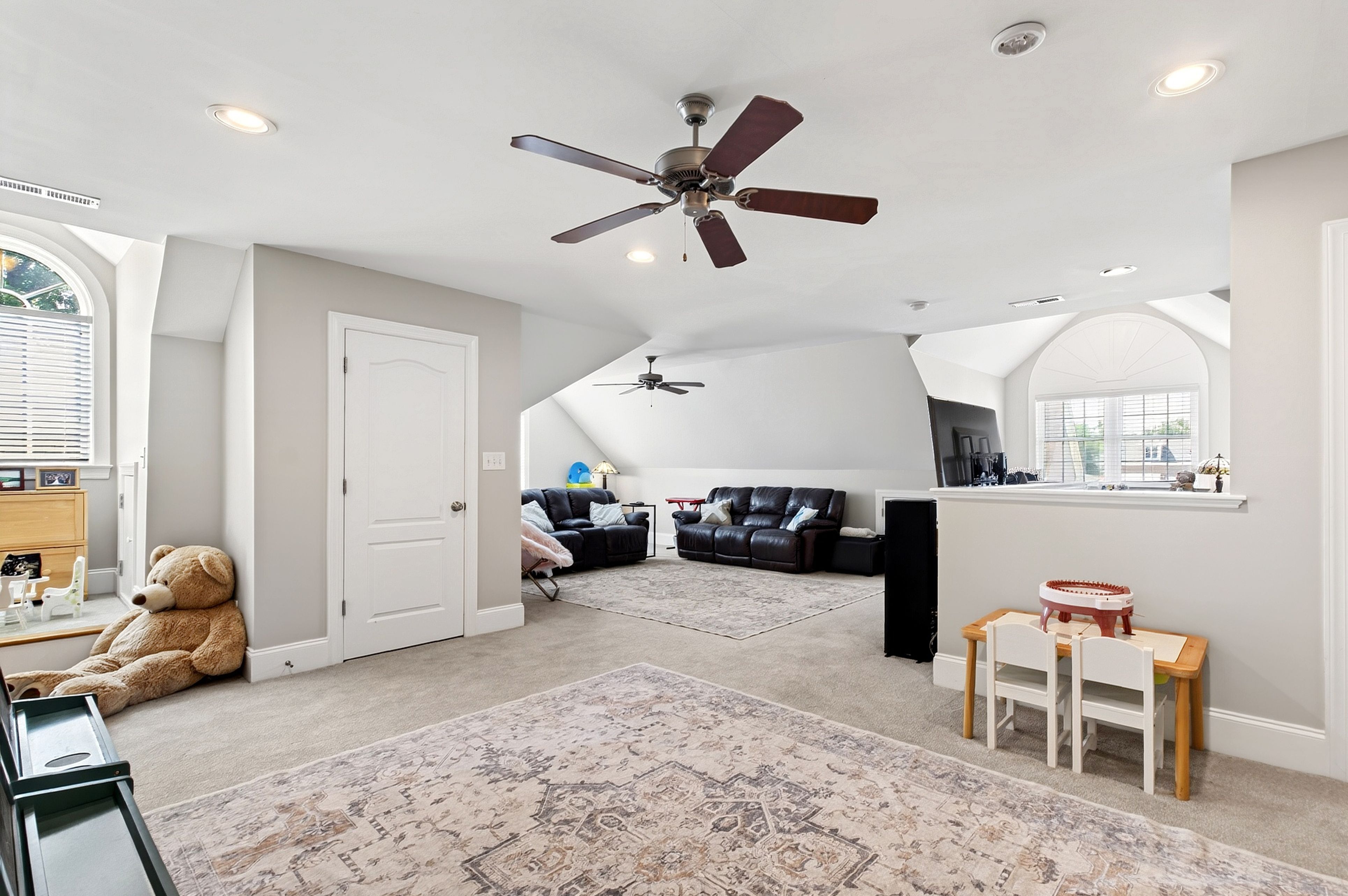 1305 Brook Hill Drive, Clayton, NC 27520 - 物件實景