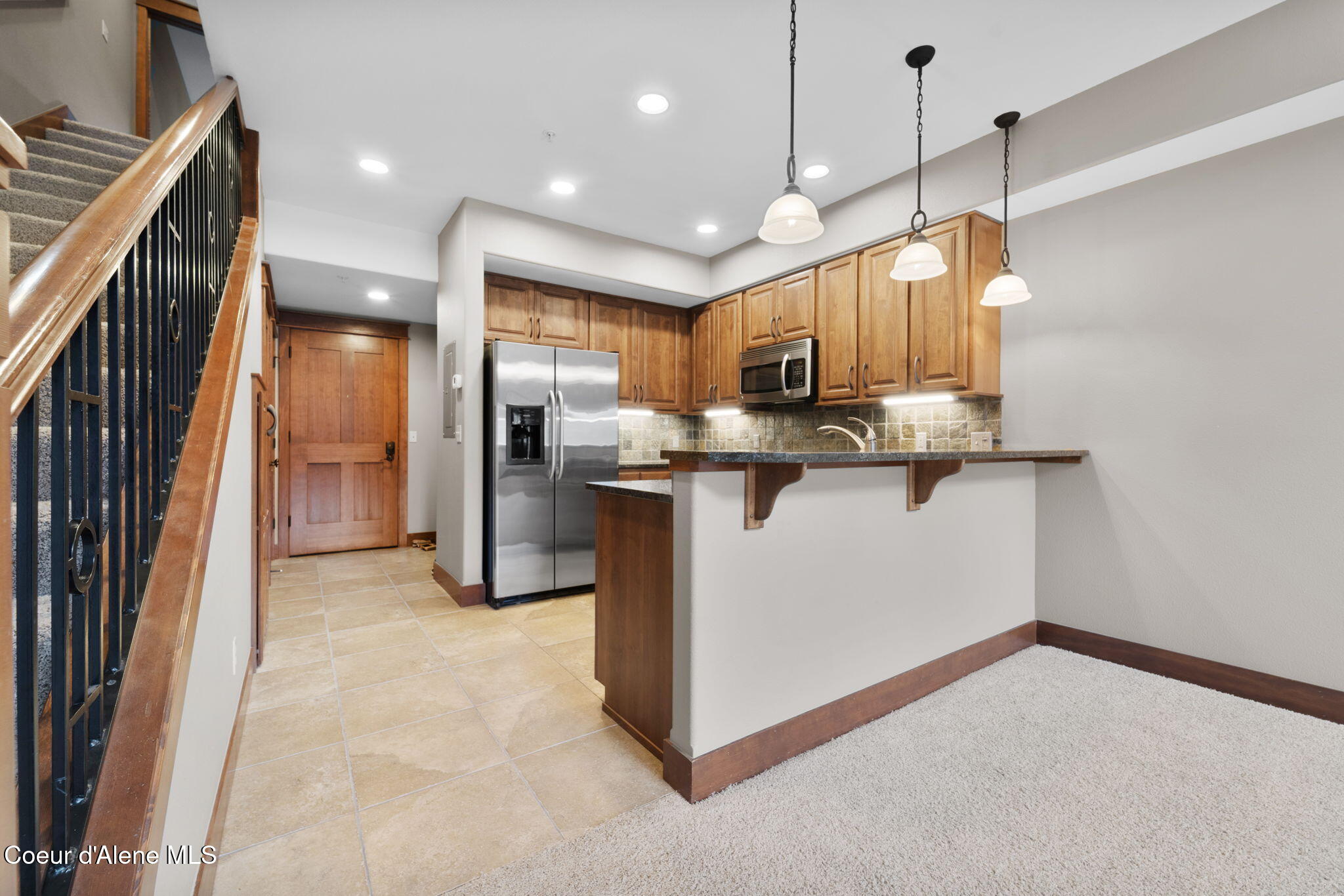 Coeur d'Alene, Idaho, 83814, United States, 2 Bedrooms Bedrooms, ,3 BathroomsBathrooms,Residential,For Sale,2022050