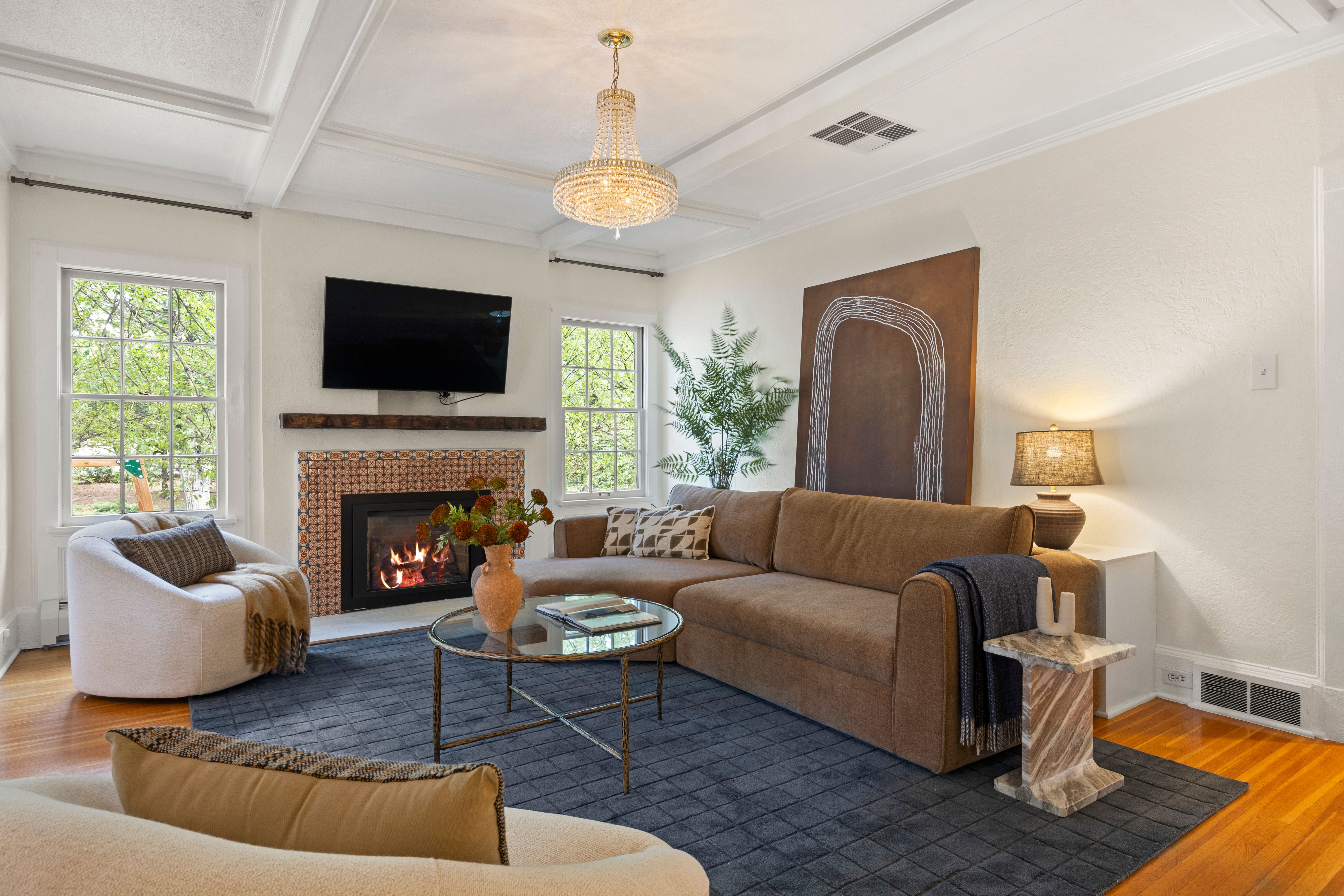 Mediterranean Masterpiece Spanning Prestigious 7th Avenue Parkway - 物件實景