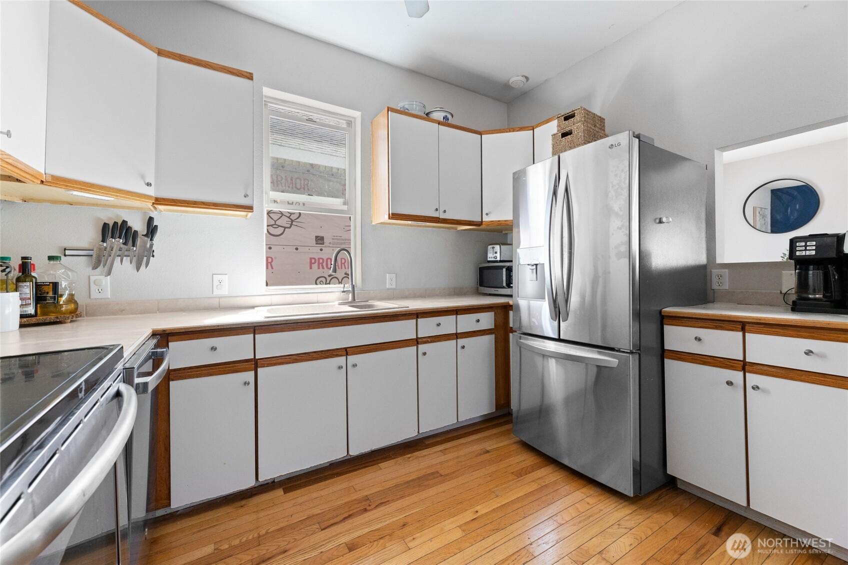 SEATTLE, Washington, 98108, United States, 4 Bedrooms Bedrooms, ,1 BathroomBathrooms,Residential,For Sale,1890479