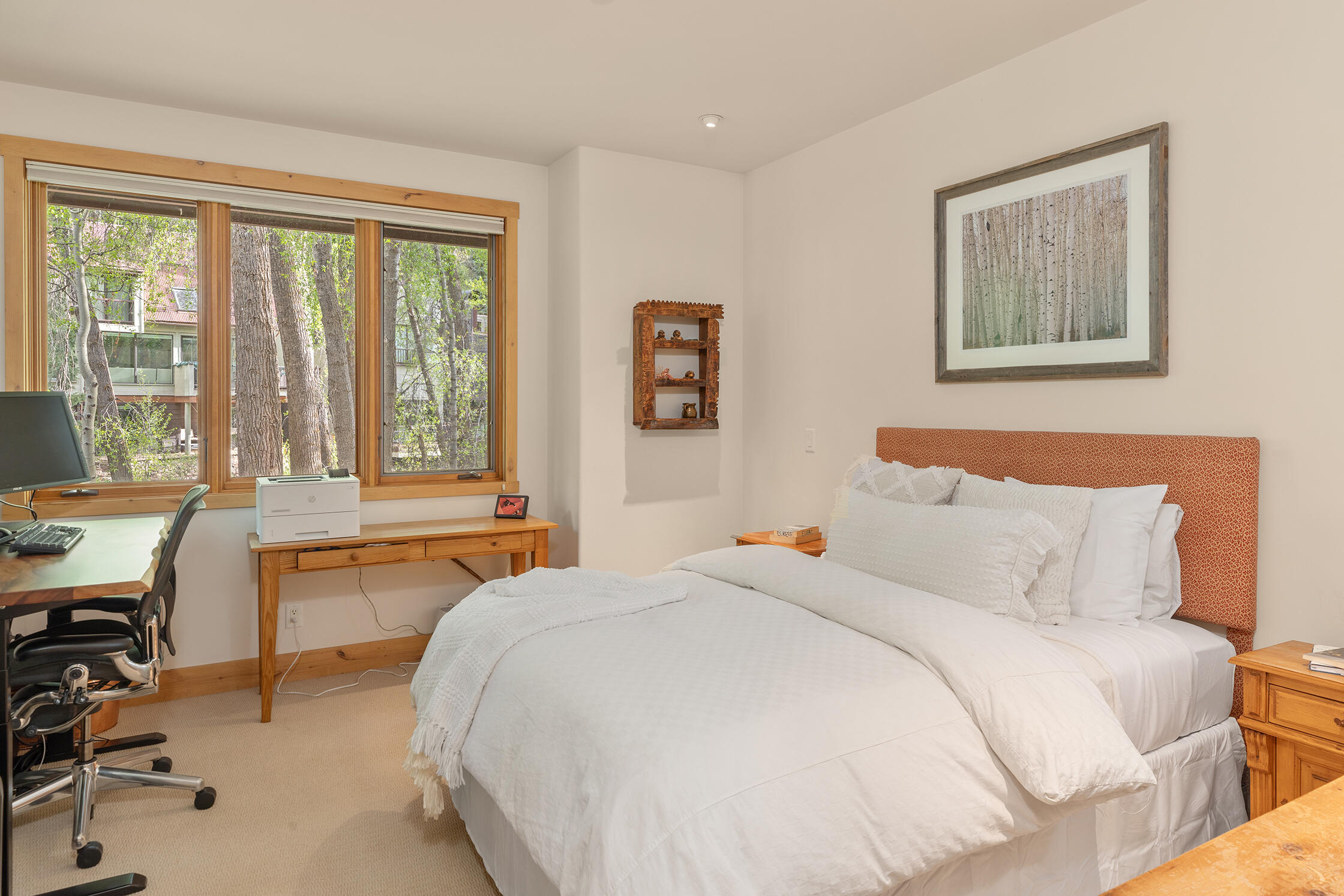 Telluride, Colorado, 81435, United States, 5 Bedrooms Bedrooms, ,5 BathroomsBathrooms,Residential,For Sale,1760504