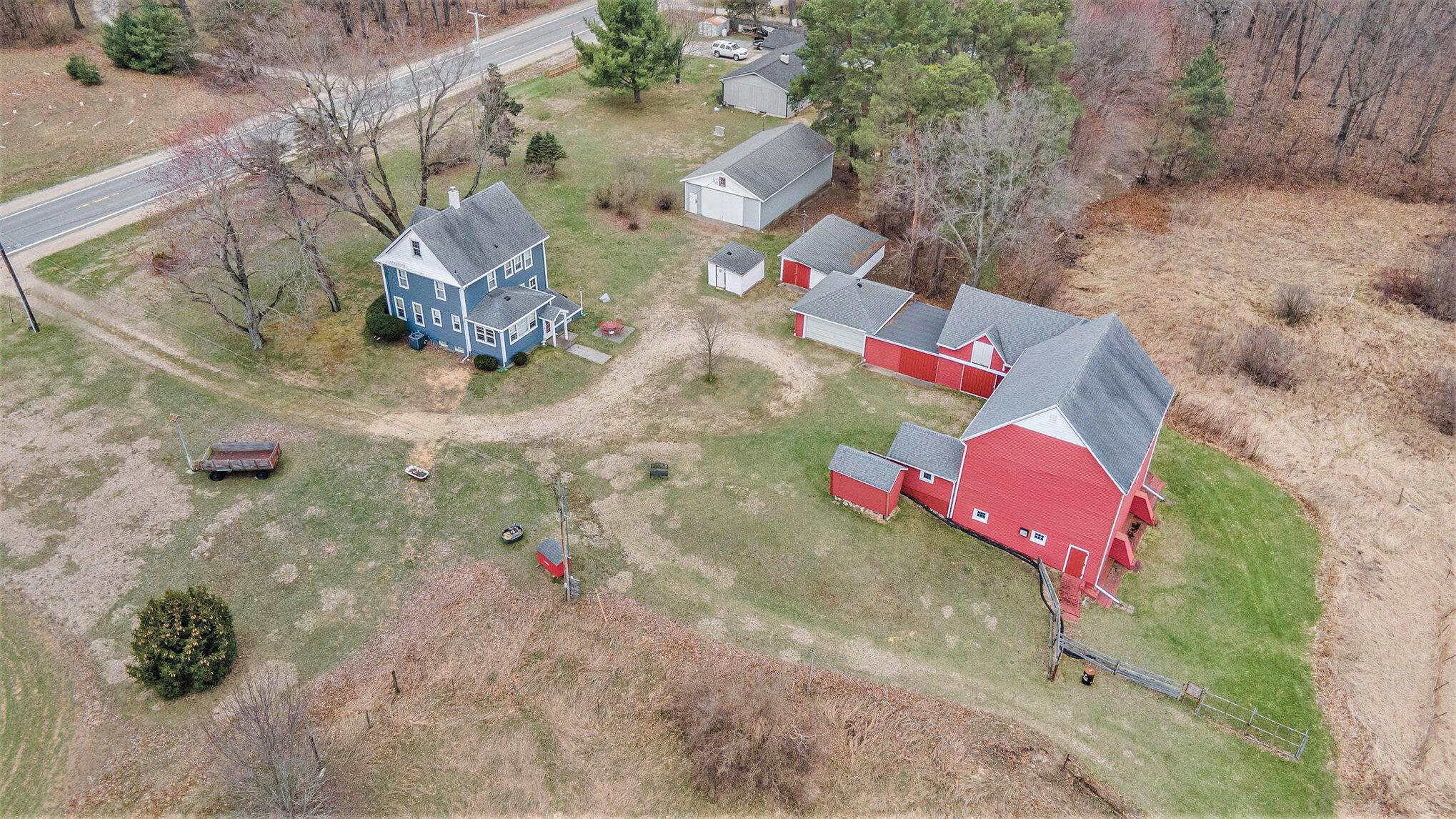 Fennville, Michigan, 49408, United States, 4 Bedrooms Bedrooms, ,4 BathroomsBathrooms,Residential,For Sale,1766735