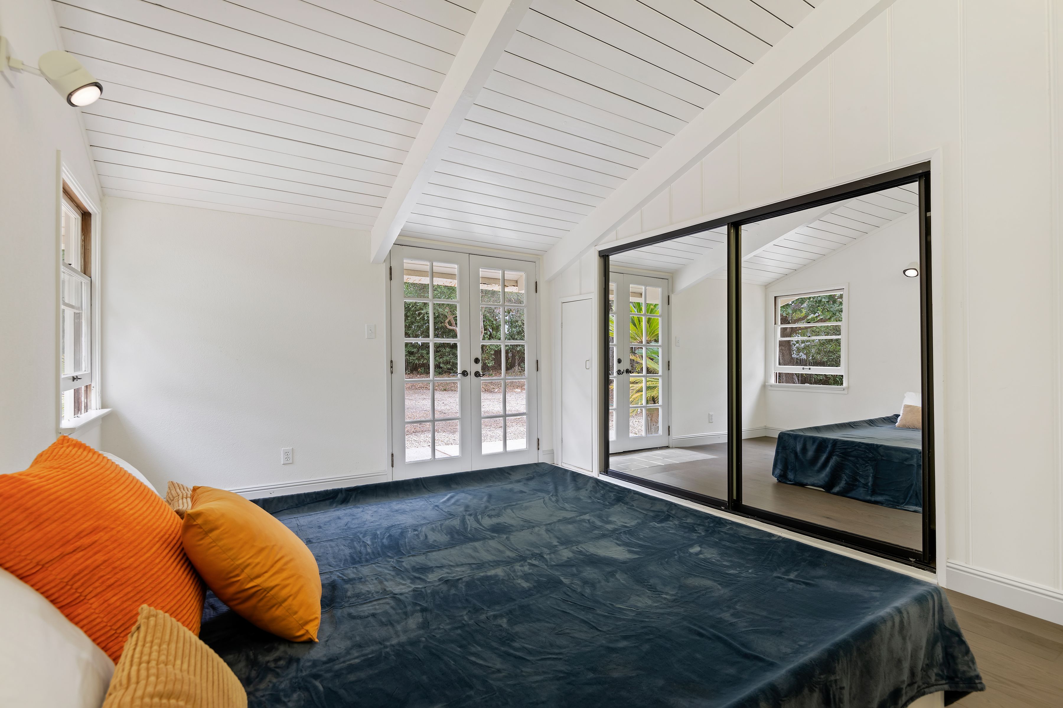  Secluded Montecito Flag-Lot Fixer - 物件實景