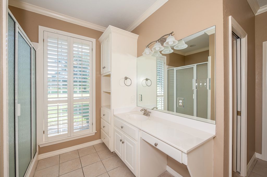 College Station, Texas, 77845, United States, 5 Bedrooms Bedrooms, ,5 BathroomsBathrooms,Residential,For Sale,1876080