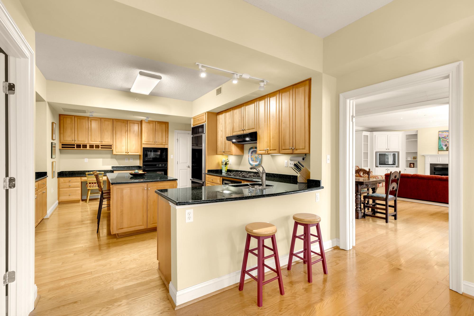  10400 Strathmore Park Court, North Bethesda, MD, 20852 - 物件實景