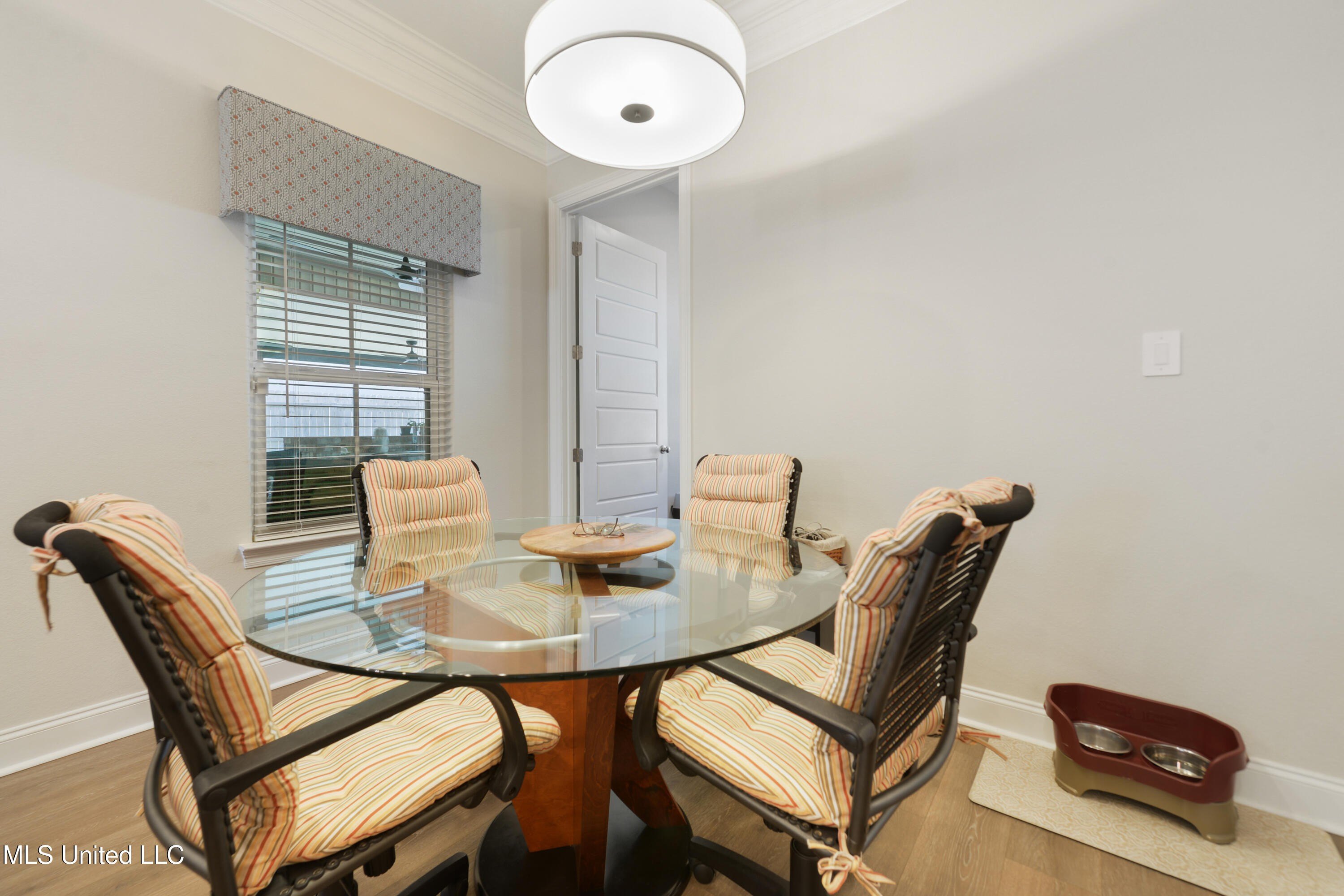 Gulfport, Mississippi, 39503, United States, 5 Bedrooms Bedrooms, ,3 BathroomsBathrooms,Residential,For Sale,1979883