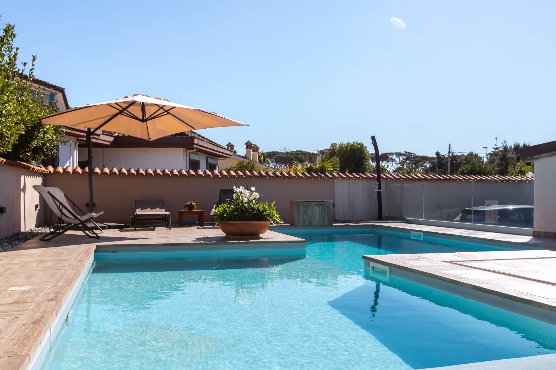 Roma, Roma, 00100, IT, 6 Bedrooms Bedrooms, ,5 BathroomsBathrooms,Residential,For Sale,1941968
