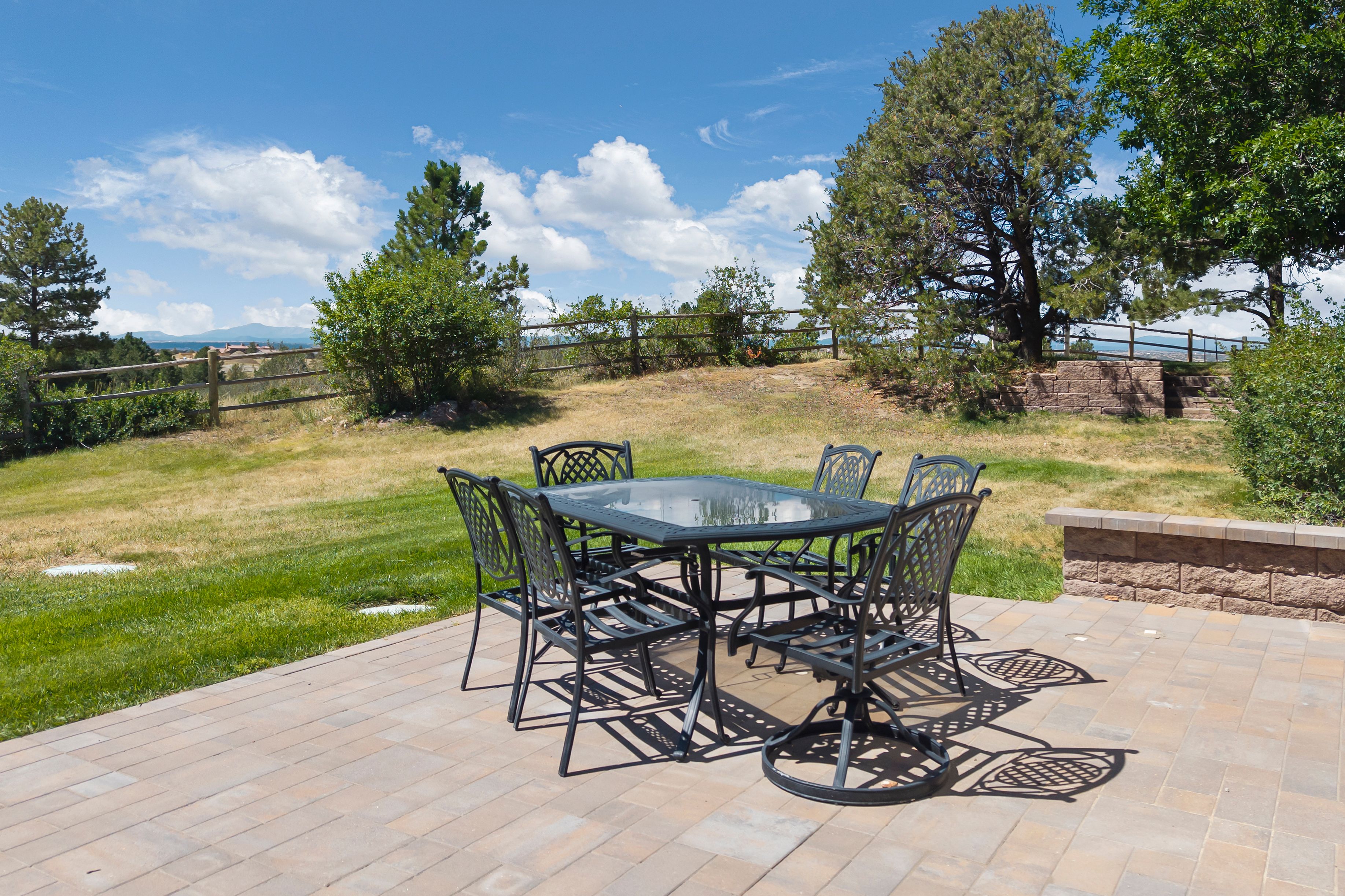  Ranch in Butterfield on 5 Acres with Pikes Peak Views - 物件實景