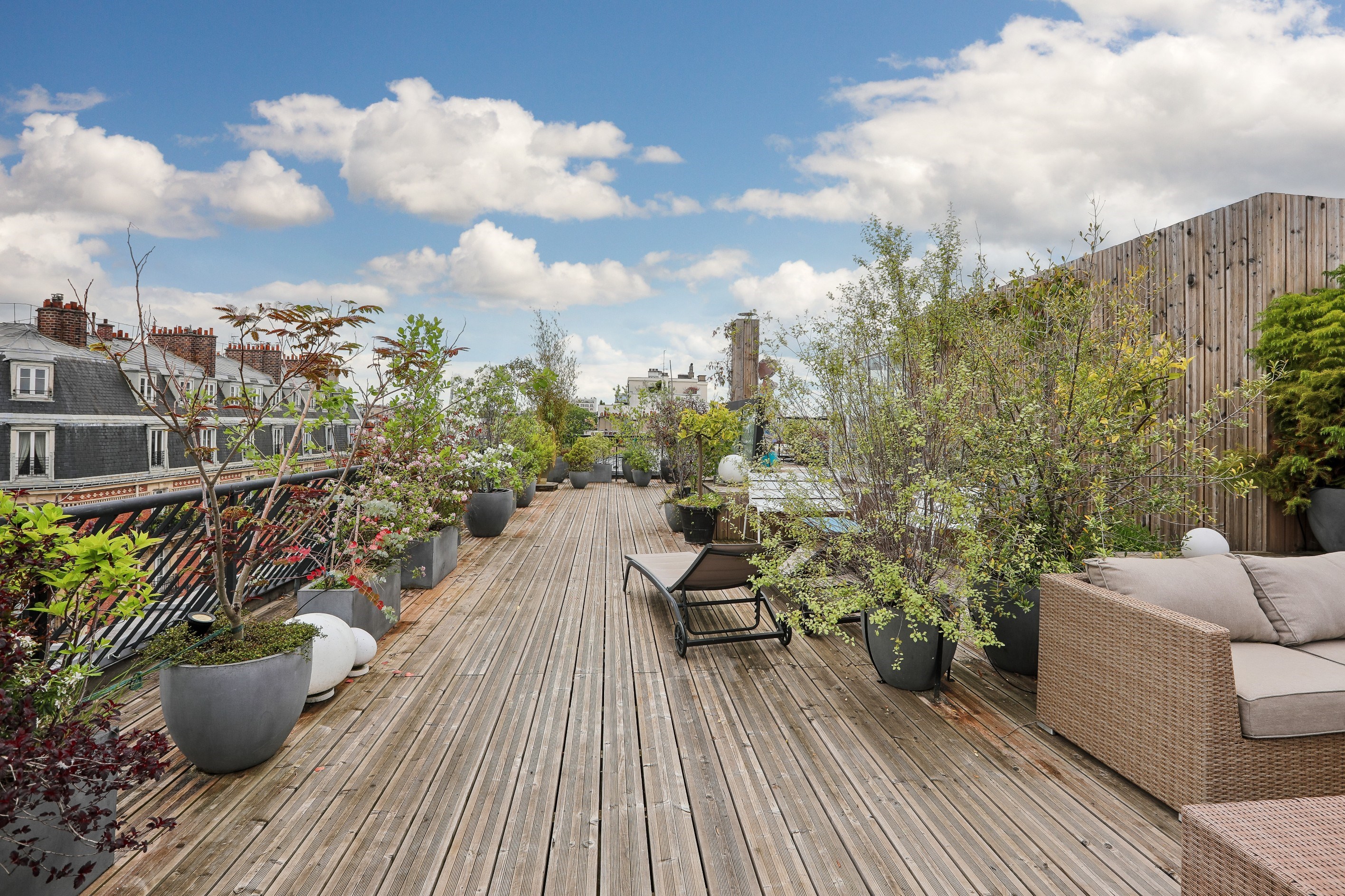  RARE Exceptional apartment with Rooftop, Balconies, and Panoramic Views – Pari… - 物件實景