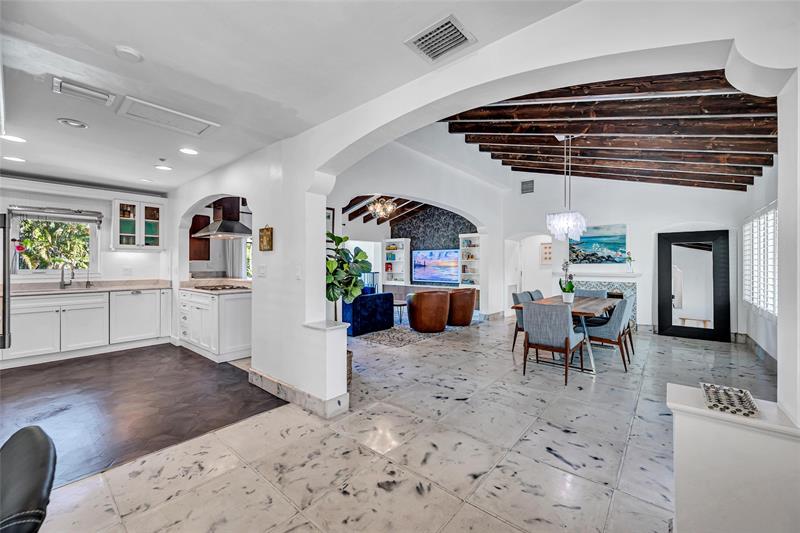 Fort Lauderdale, Florida, 33304, United States, 3 Bedrooms Bedrooms, ,3 BathroomsBathrooms,Residential,For Sale,1985546