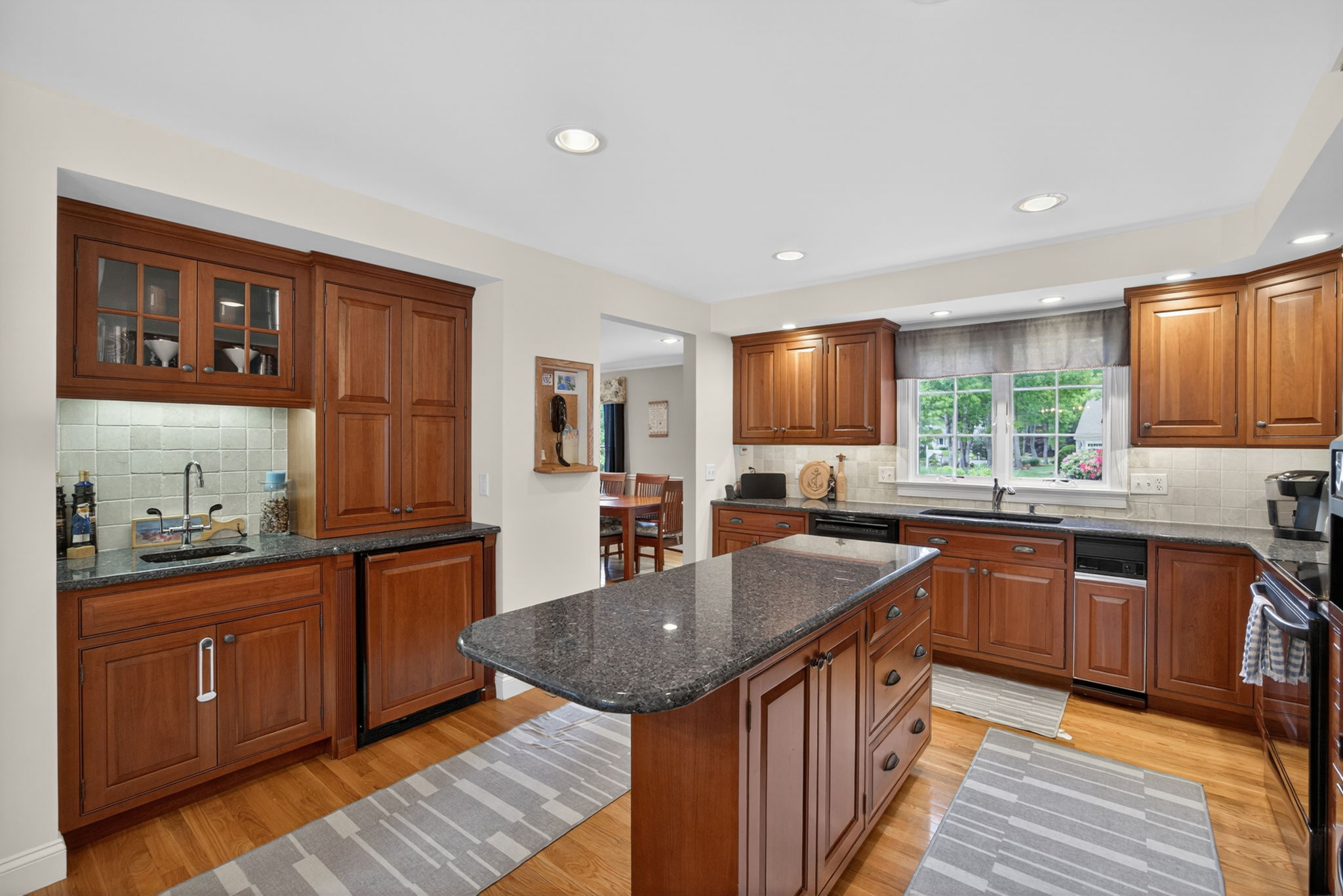  9 Bakers Pond Road, East Dennis, MA, 02641 - 物件實景