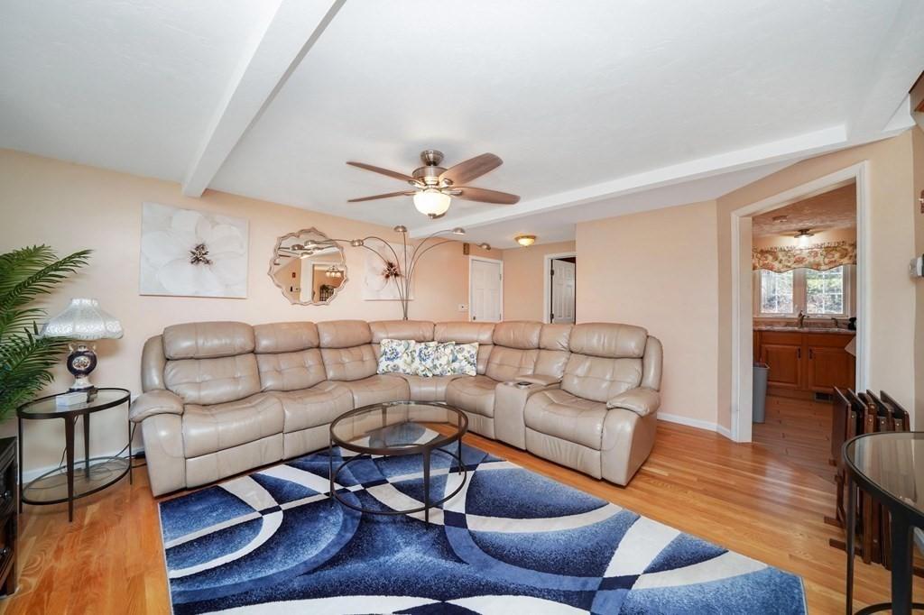 Oxford, Massachusetts, 01540, United States, 4 Bedrooms Bedrooms, ,4 BathroomsBathrooms,Residential,For Sale,1936880