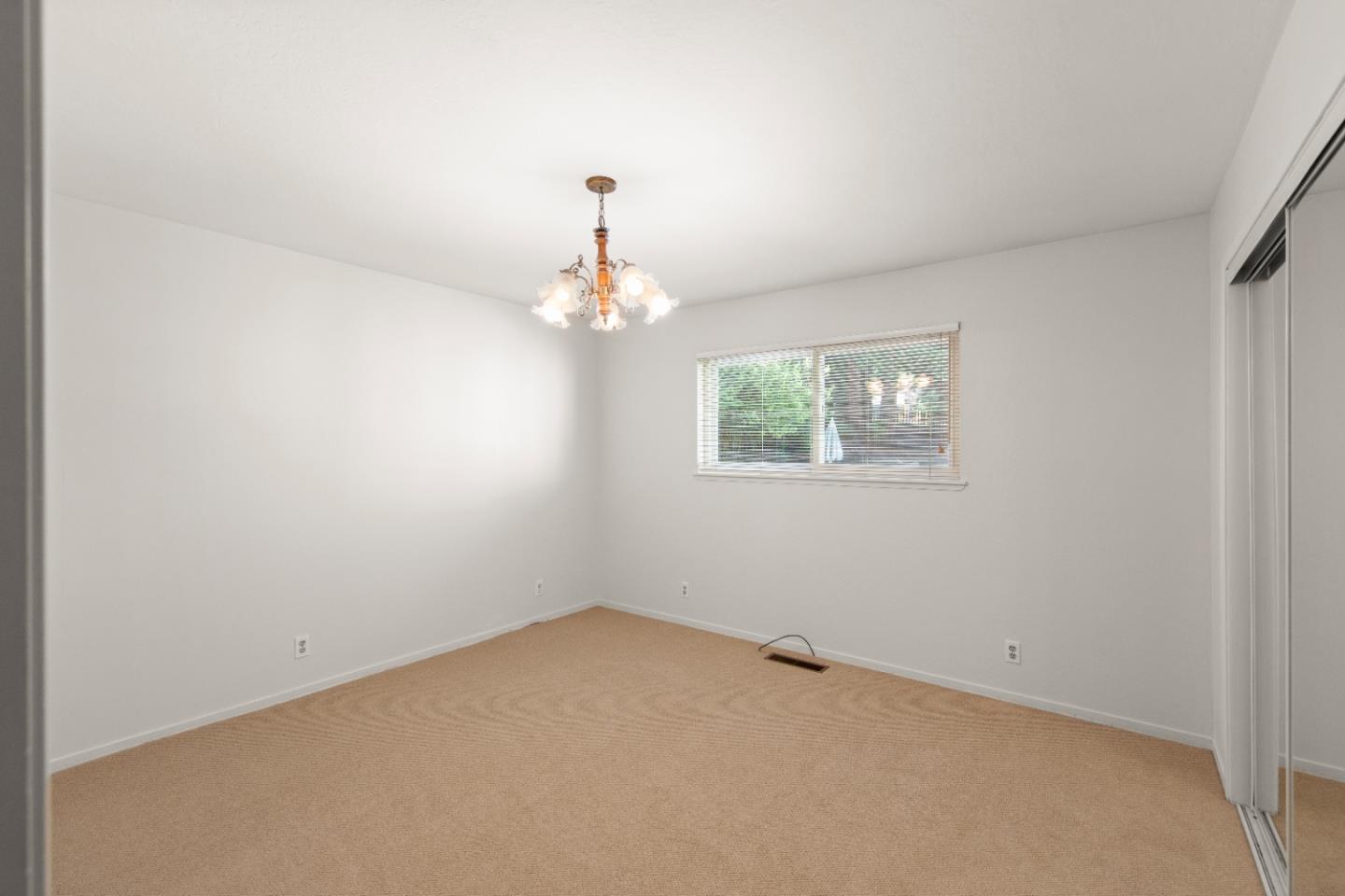 Boulder Creek, California, 95006, United States, 6 Bedrooms Bedrooms, ,4 BathroomsBathrooms,Residential,For Sale,1848590
