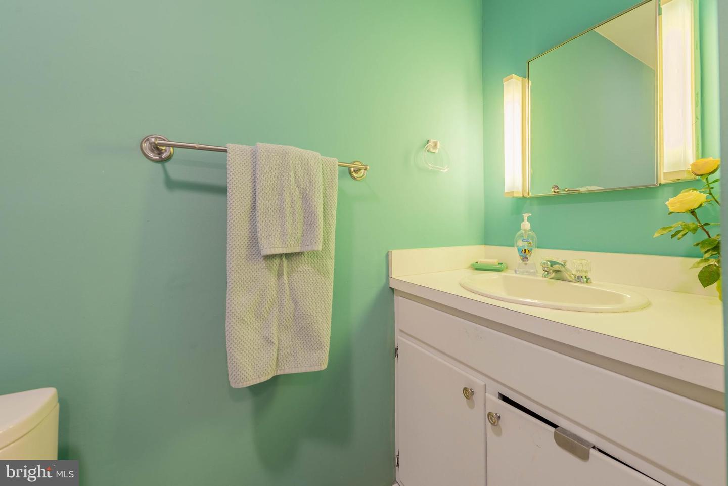 Ocean City, Maryland, 21842, United States, 4 Bedrooms Bedrooms, ,4 BathroomsBathrooms,Residential,For Sale,1745051