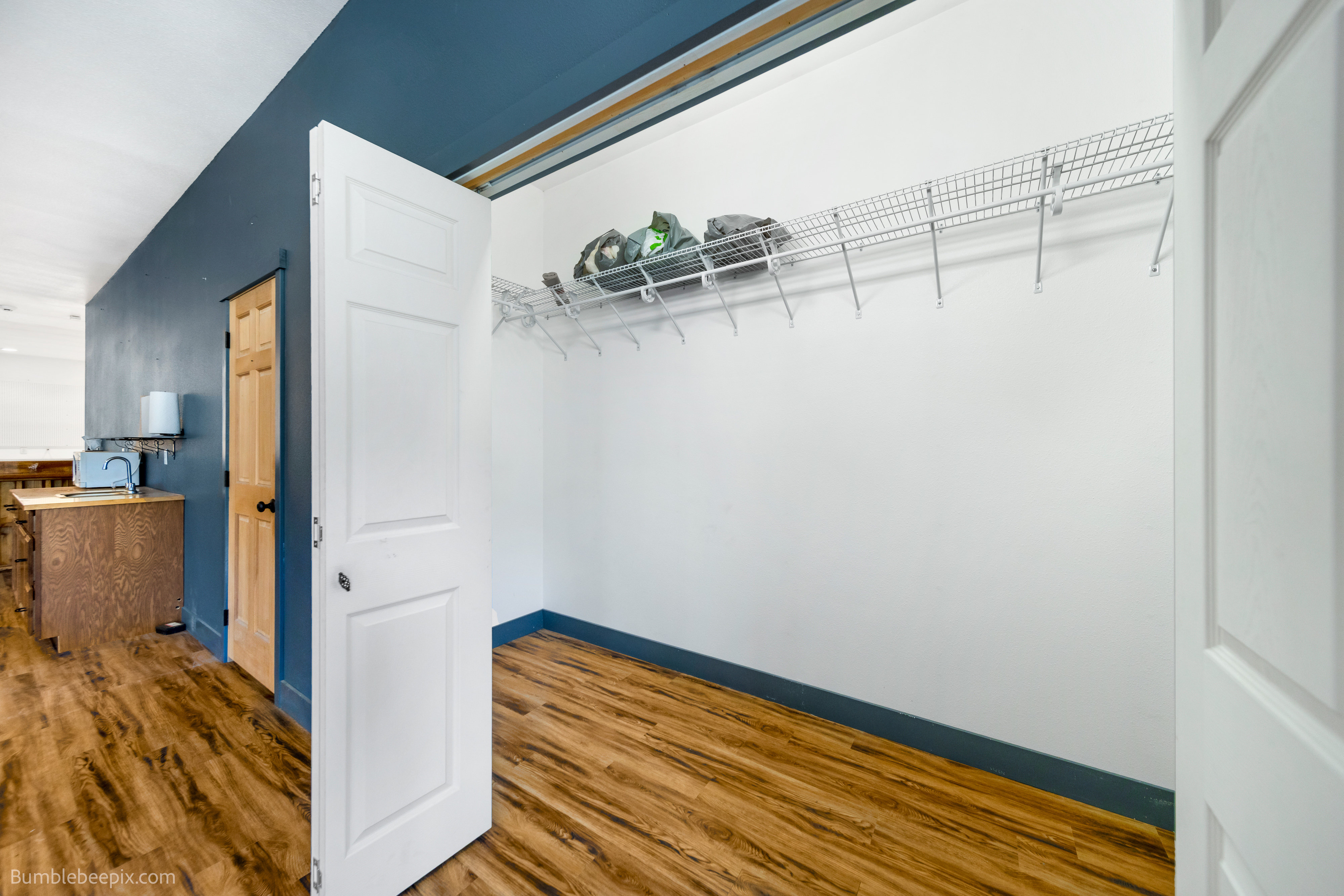 Cusick, Washington, 99119, United States, ,2 BathroomsBathrooms,Residential,For Sale,1978397