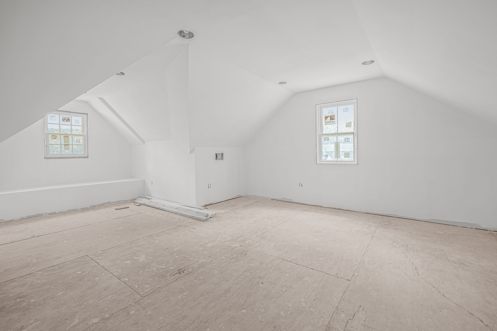 Boonton Twp., New Jersey, 07005, United States, 4 Bedrooms Bedrooms, ,3 BathroomsBathrooms,Residential,For Sale,1895134