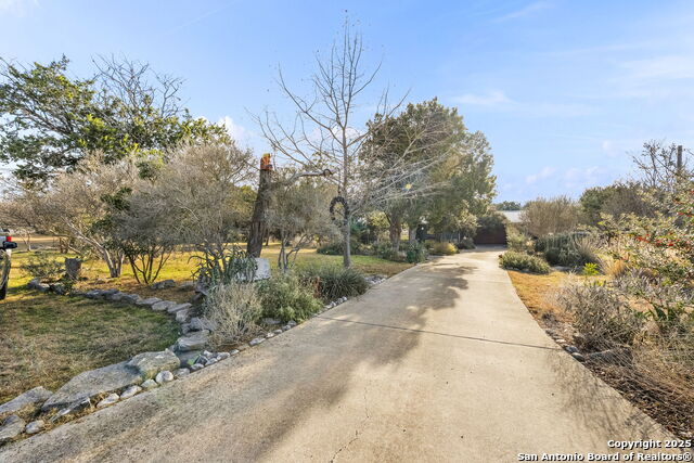 Bandera, Texas, 78003, United States, 4 Bedrooms Bedrooms, ,2 BathroomsBathrooms,Residential,For Sale,1745756
