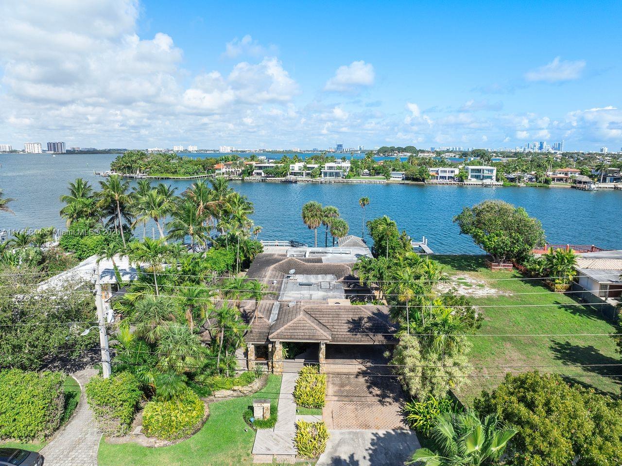 Miami Beach, Florida, 33141, United States, 4 Bedrooms Bedrooms, ,3 BathroomsBathrooms,Residential,For Sale,1711851