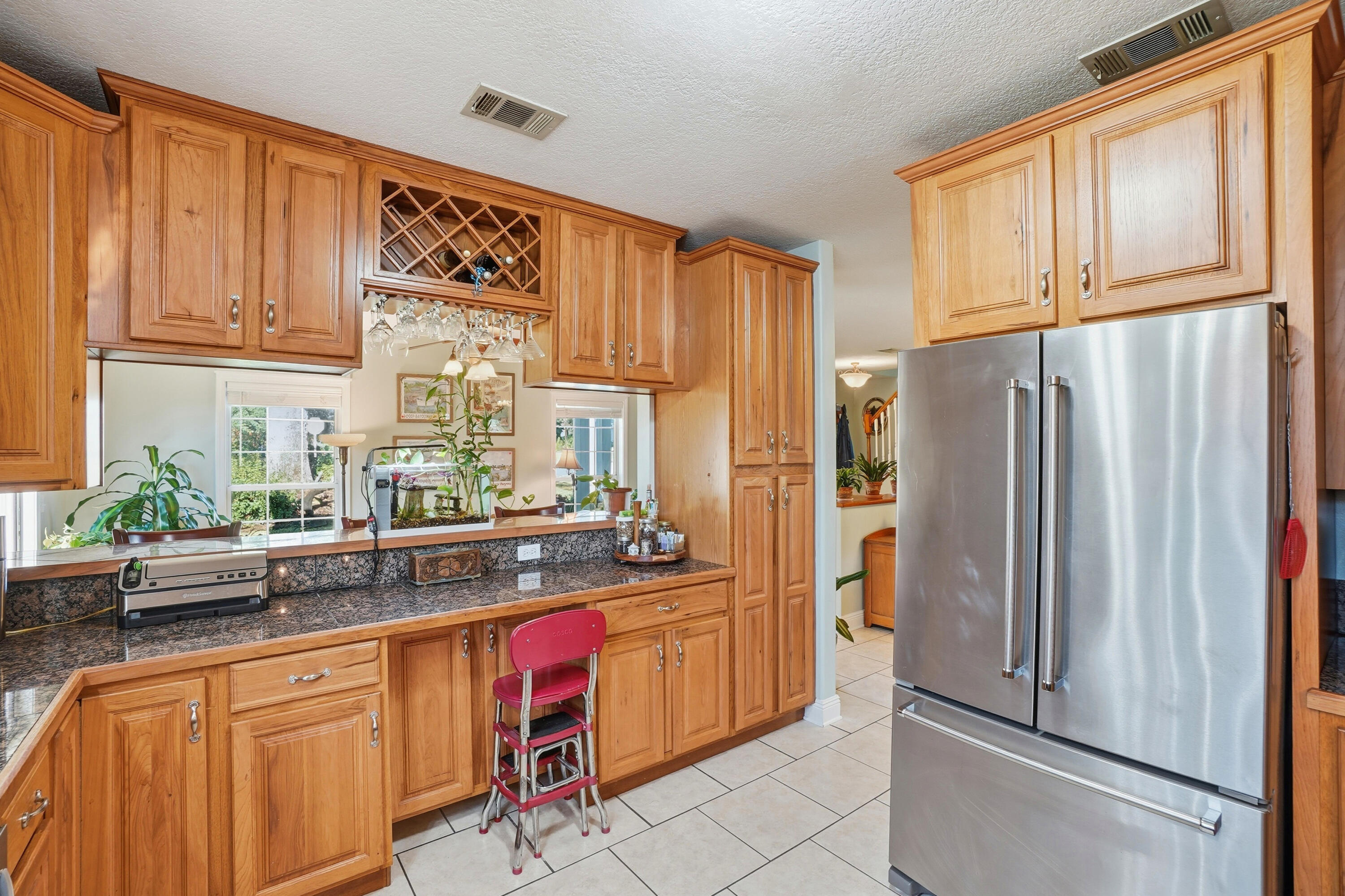 Niceville, Florida, 32578, United States, 5 Bedrooms Bedrooms, ,3 BathroomsBathrooms,Residential,For Sale,1997010