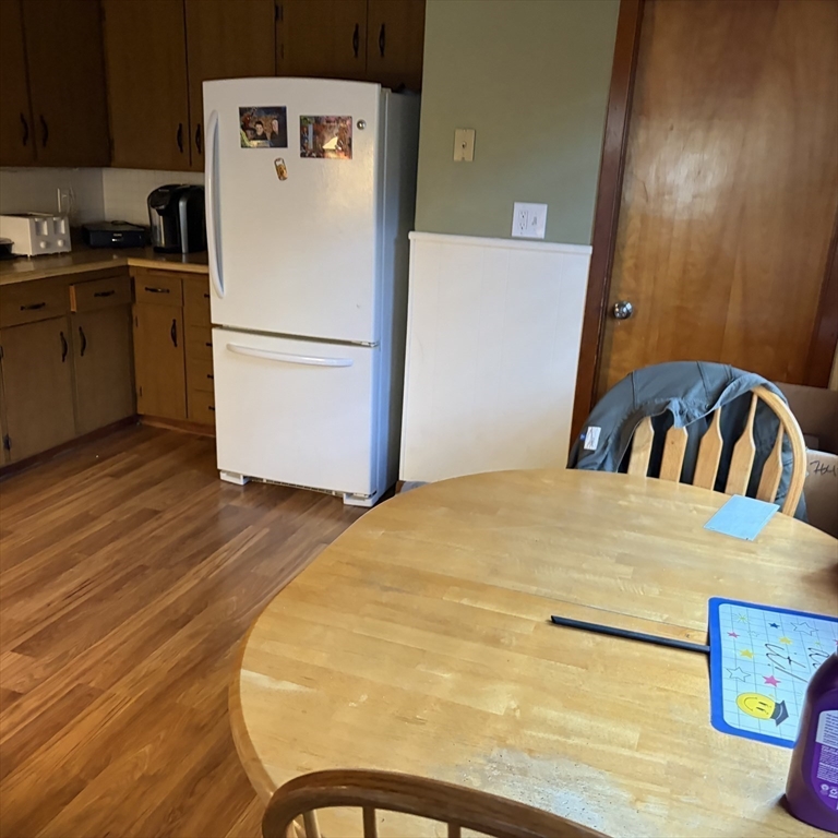 Everett, Massachusetts, 02149, United States, 4 Bedrooms Bedrooms, ,2 BathroomsBathrooms,Residential,For Sale,2029950