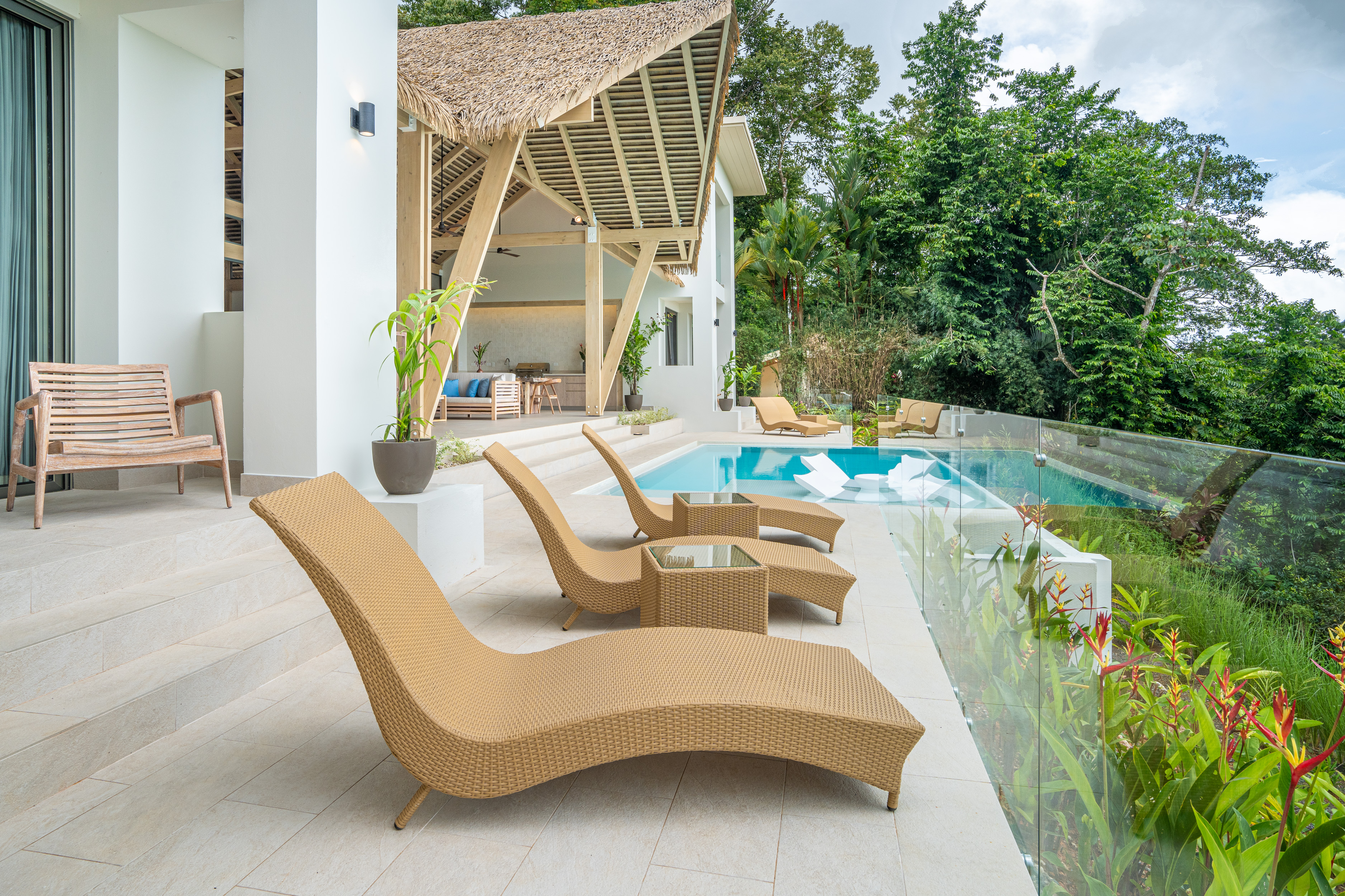 Dominical, Puntarenas, 60504, CR, 7 Bedrooms Bedrooms, ,7 BathroomsBathrooms,Residential,For Sale,1997378