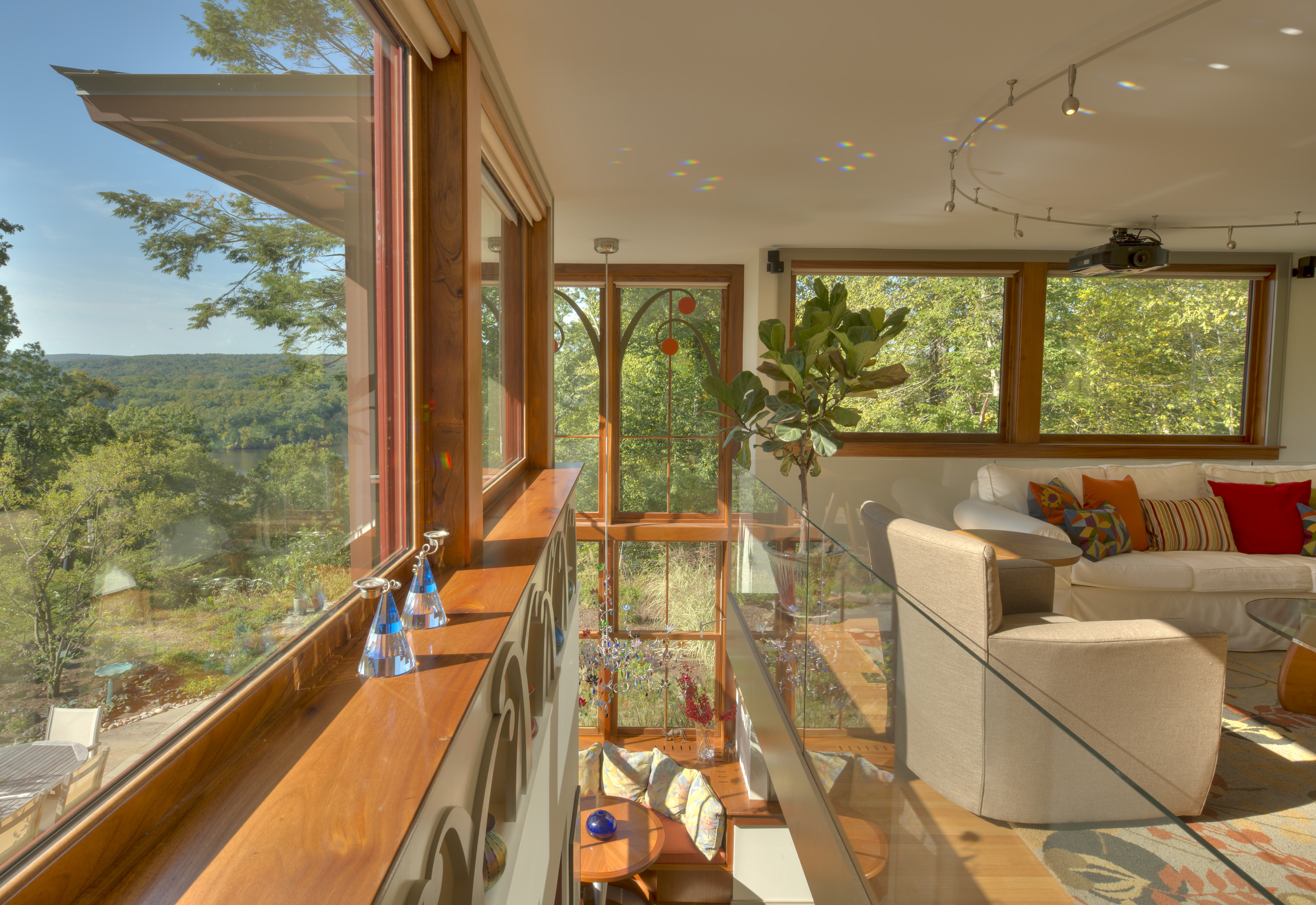  Majestically set on 15.22 Private Acres Overlooking The River - 物件實景