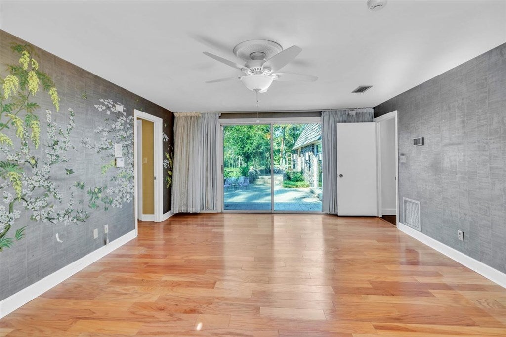 Cordele, Georgia, 31015, United States, 3 Bedrooms Bedrooms, ,5 BathroomsBathrooms,Residential,For Sale,1977947