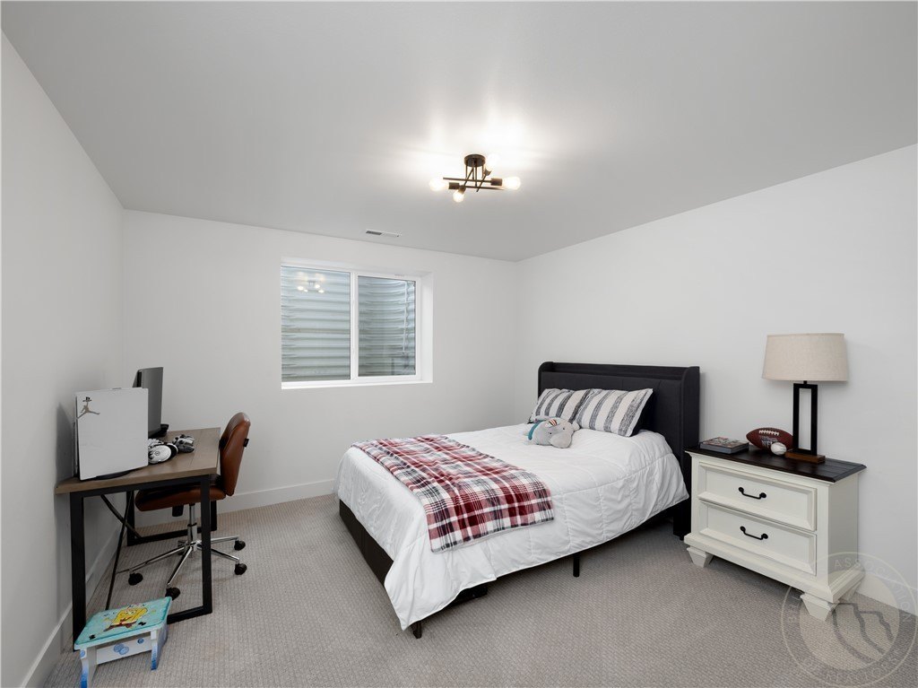 Billings, Montana, 59106, United States, 4 Bedrooms Bedrooms, ,3 BathroomsBathrooms,Residential,For Sale,1982889