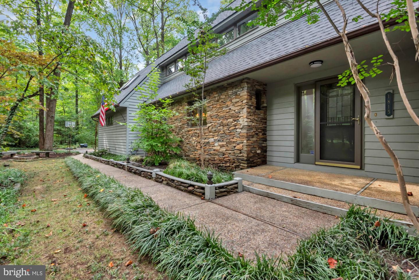 Annapolis, Maryland, 21409, United States, 4 Bedrooms Bedrooms, ,5 BathroomsBathrooms,Residential,For Sale,1947089