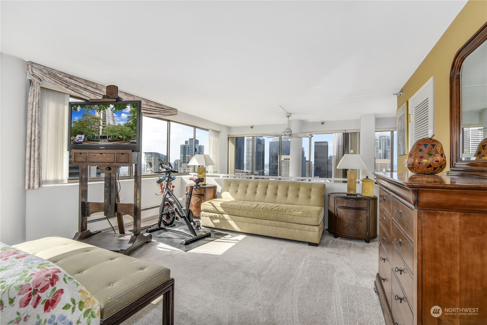 1120 Spring Street Unit 1604, Seattle, Washington, 98104, United States, 2 Bedrooms Bedrooms, ,2 BathroomsBathrooms,Residential,For Sale,1120 Spring Street Unit 1604,1539993