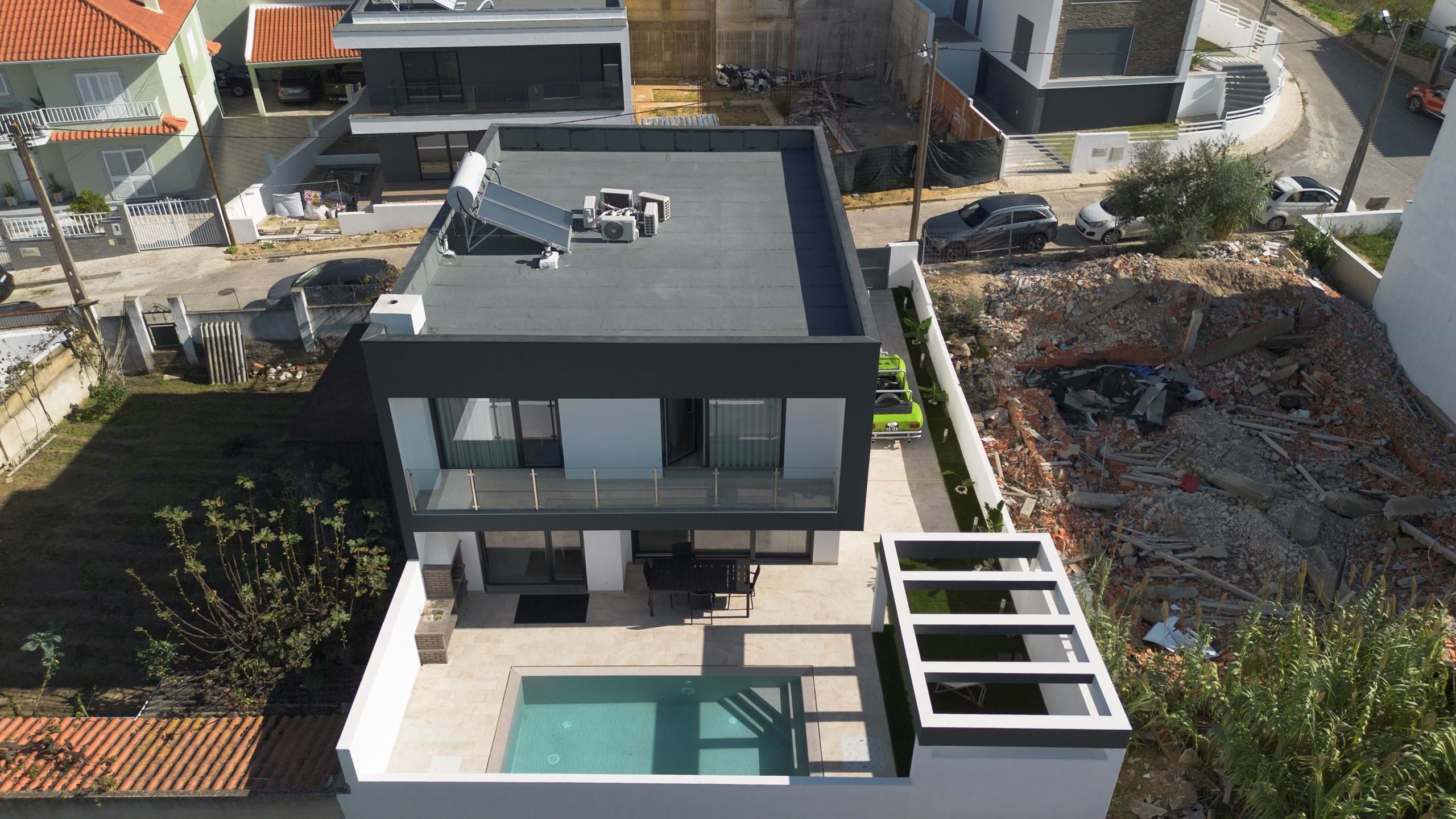 Almada, Setúbal, 2820-638, PT, 4 Bedrooms Bedrooms, ,2 BathroomsBathrooms,Residential,For Sale,1699362