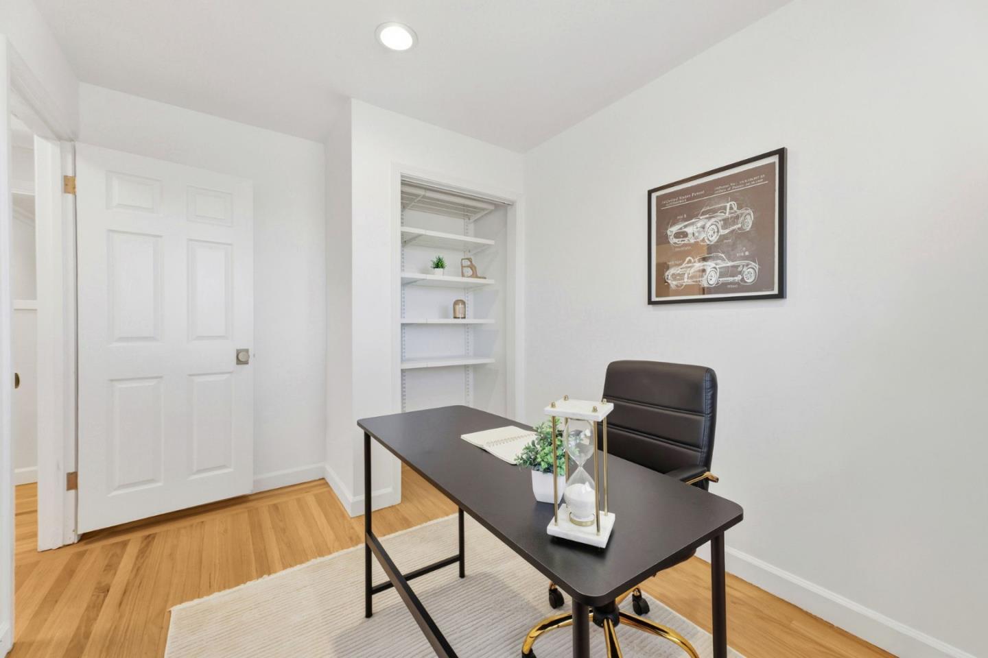 Oakland, California, 94610, United States, 4 Bedrooms Bedrooms, ,4 BathroomsBathrooms,Residential,For Sale,1987505