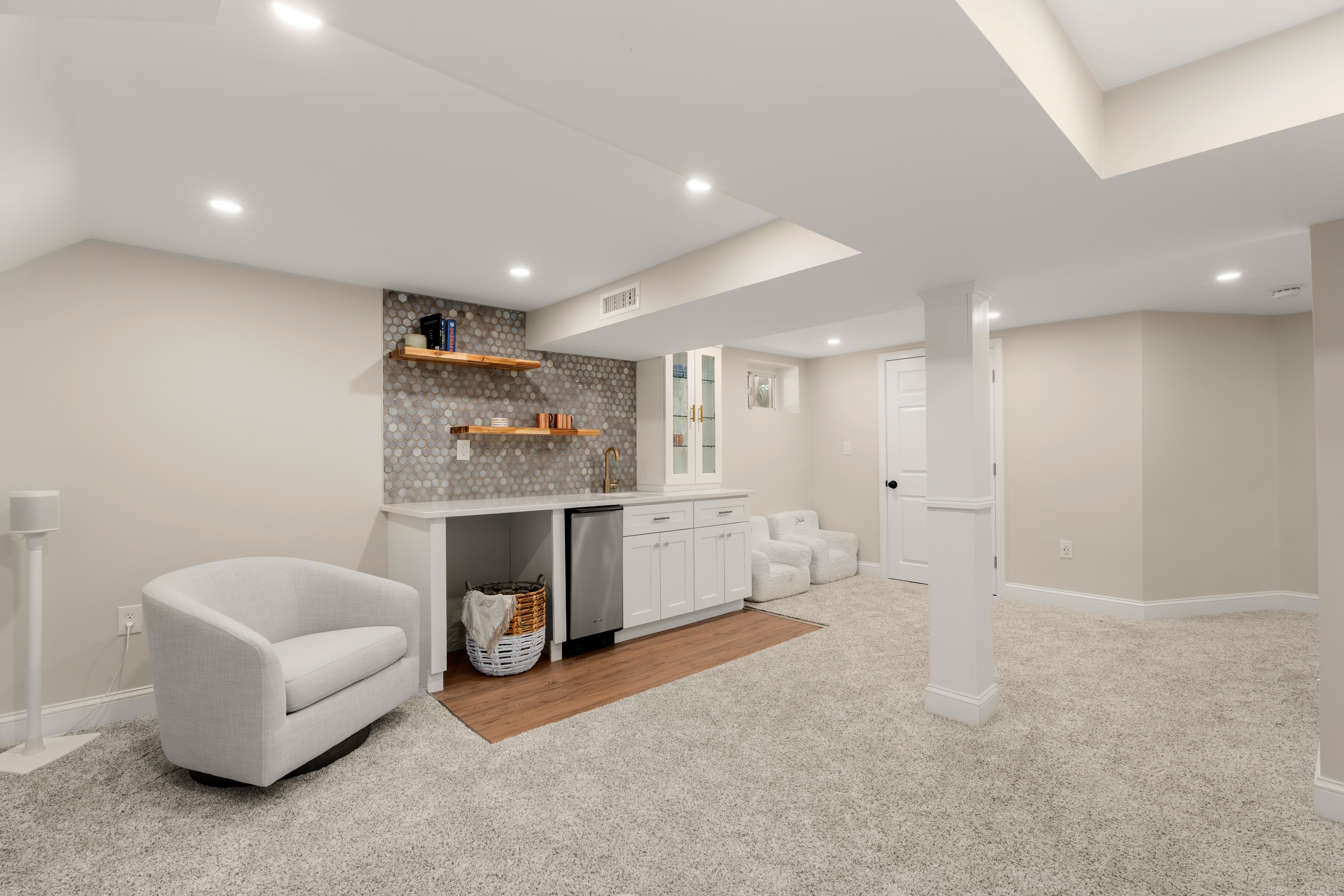  19 Mayo Avenue, Needham, MA, 02492 - 物件實景