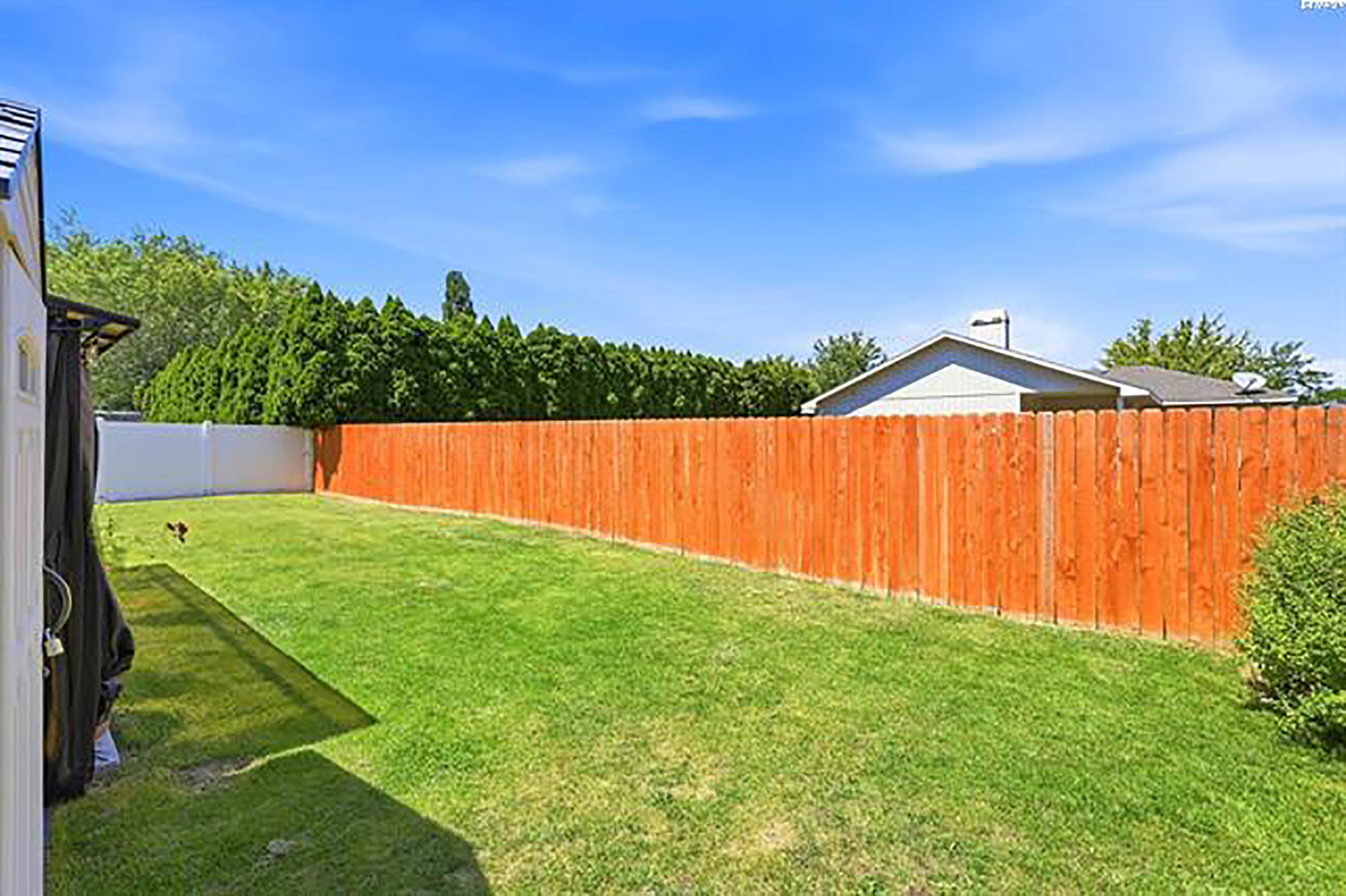  Wonderful 3 Bed Home RV /Boat Parking, Fully Fenced - 物件實景
