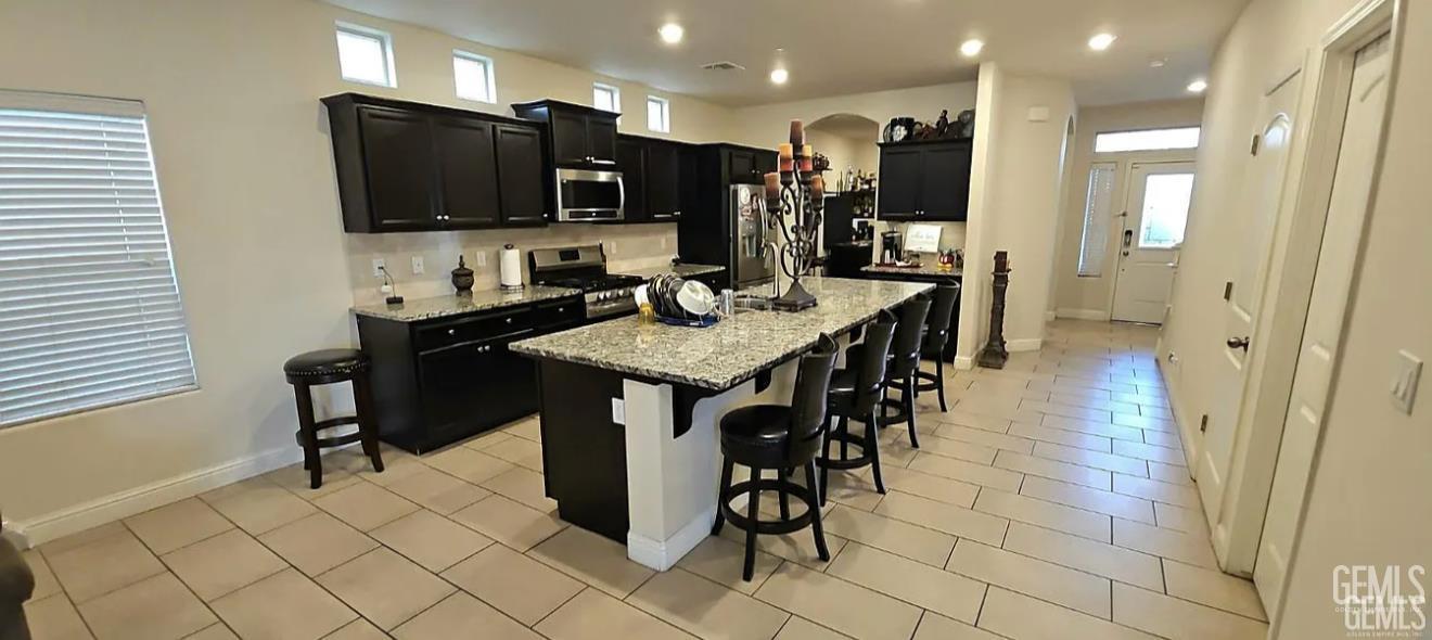 Shafter, California, 93263, United States, 5 Bedrooms Bedrooms, ,4 BathroomsBathrooms,Residential,For Sale,2006305