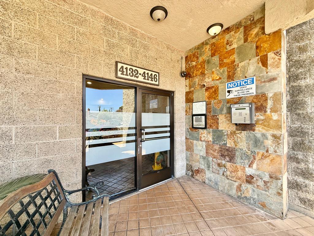 Long Beach, California, 90815, United States, 2 Bedrooms Bedrooms, ,2 BathroomsBathrooms,Residential,For Sale,1830564