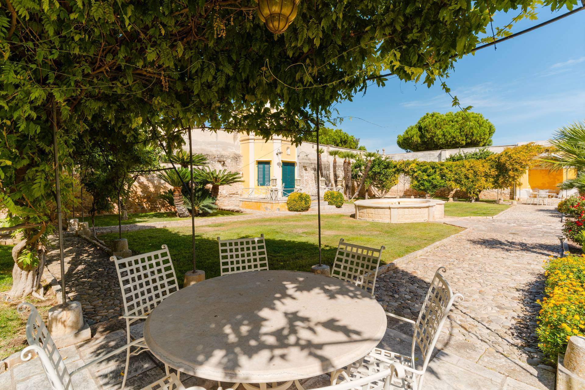 Molfetta, Bari, 70056, IT, 3 Bedrooms Bedrooms, ,4 BathroomsBathrooms,Residential,For Sale,1988051