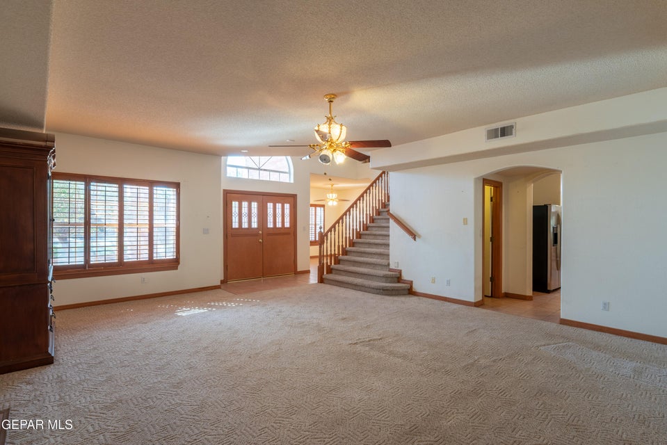 El Paso, Texas, 79934, United States, 4 Bedrooms Bedrooms, ,4 BathroomsBathrooms,Residential,For Sale,1978483