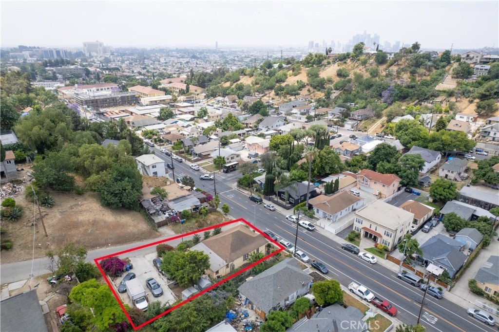 Los Angeles, California, 90031, United States, 3 Bedrooms Bedrooms, ,1 BathroomBathrooms,Residential,For Sale,1990461