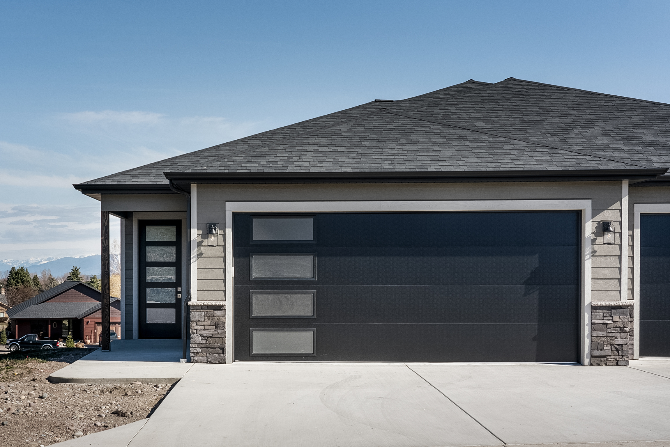 Polson, Montana, 59860, United States, 3 Bedrooms Bedrooms, ,2 BathroomsBathrooms,Residential,For Sale,1882171