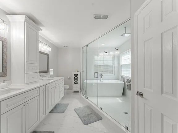 Manassas Park, Virginia, 20111, United States, 4 Bedrooms Bedrooms, ,4 BathroomsBathrooms,Residential,For Sale,1978924