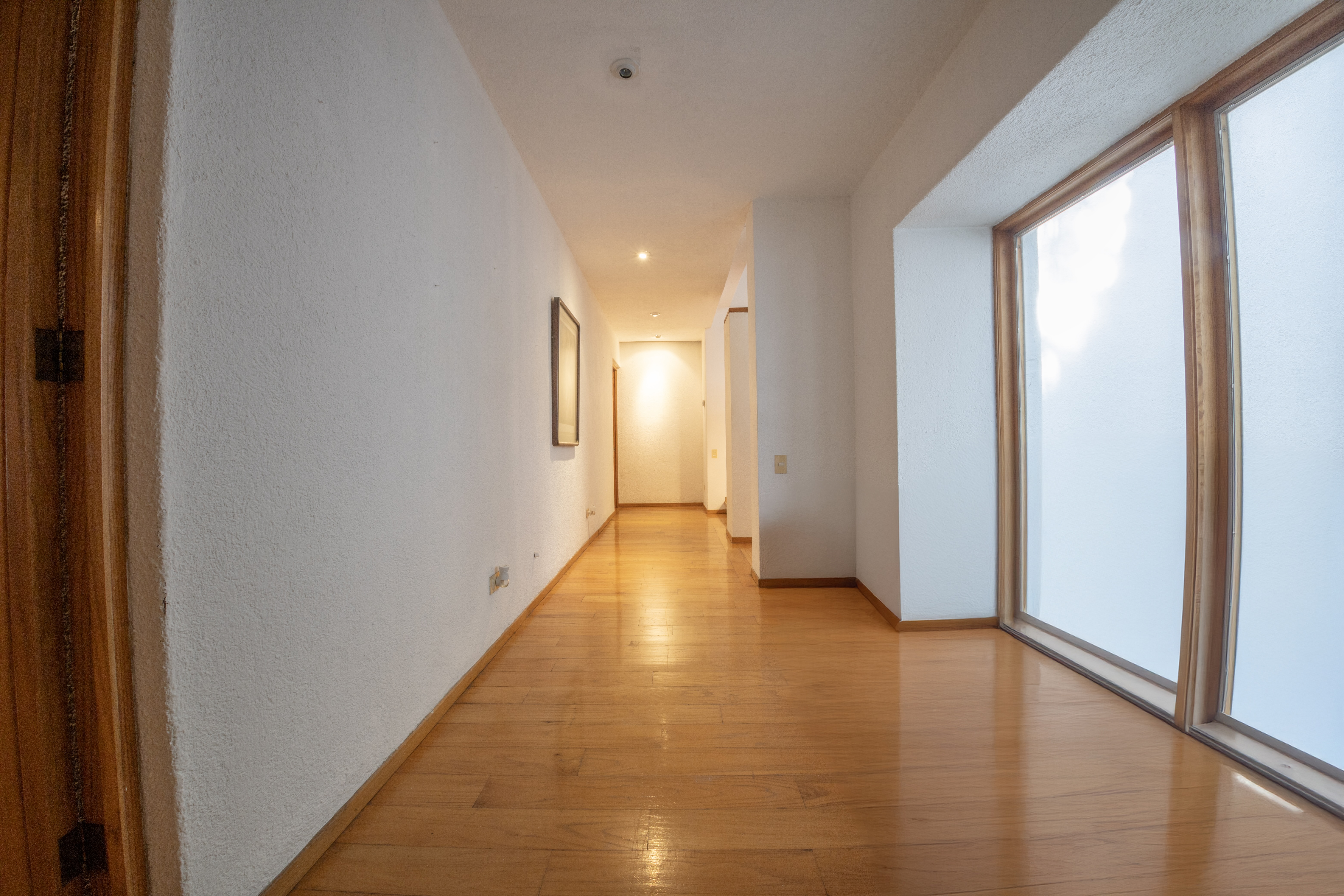  Architectural Residence with Private Gardens and Terraces - 物件實景