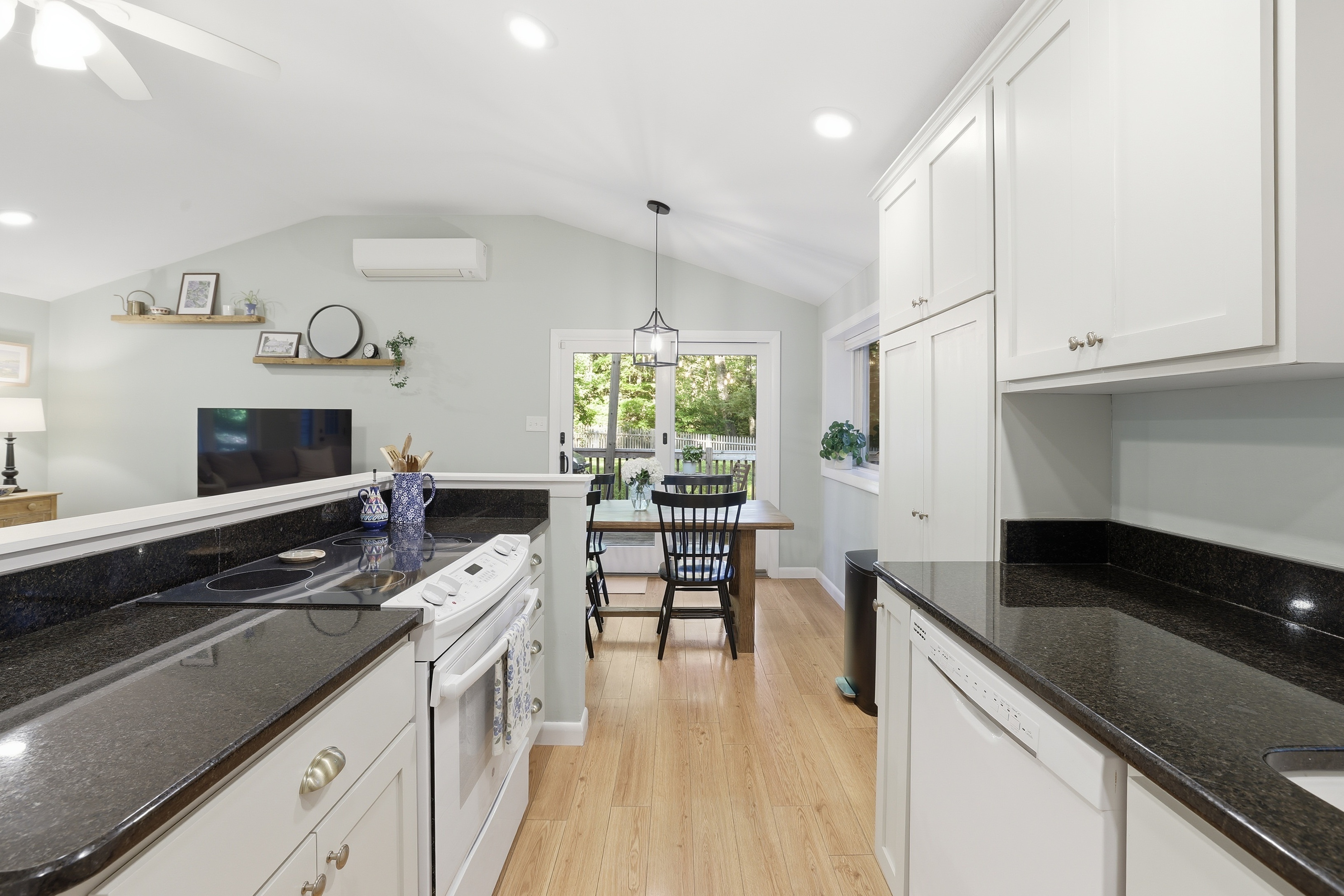  65 Londonderry Road, Windham, NH 03087 - 物件實景