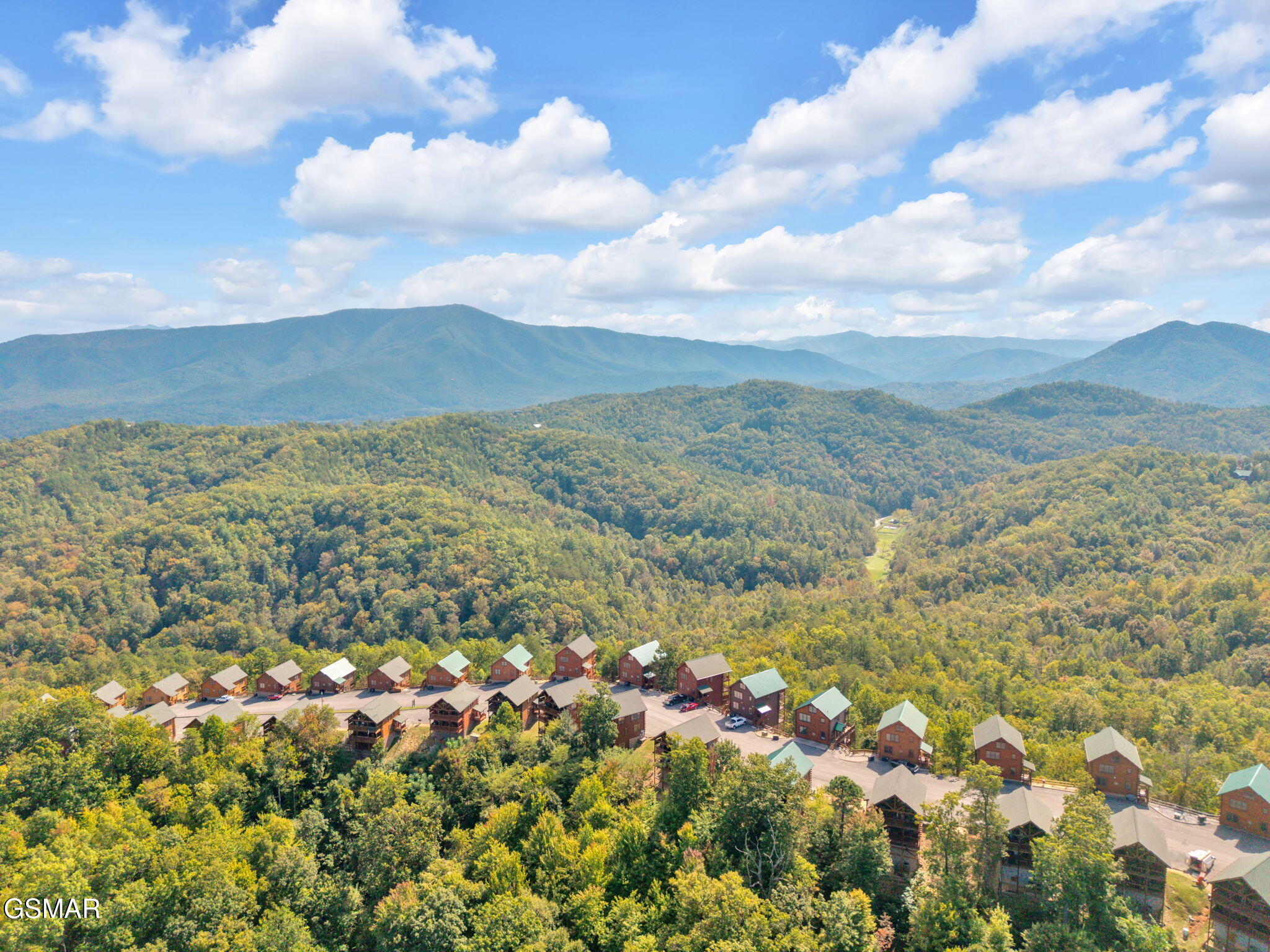 Sevierville, Tennessee, 37862, United States, 3 Bedrooms Bedrooms, ,3 BathroomsBathrooms,Residential,For Sale,1974724