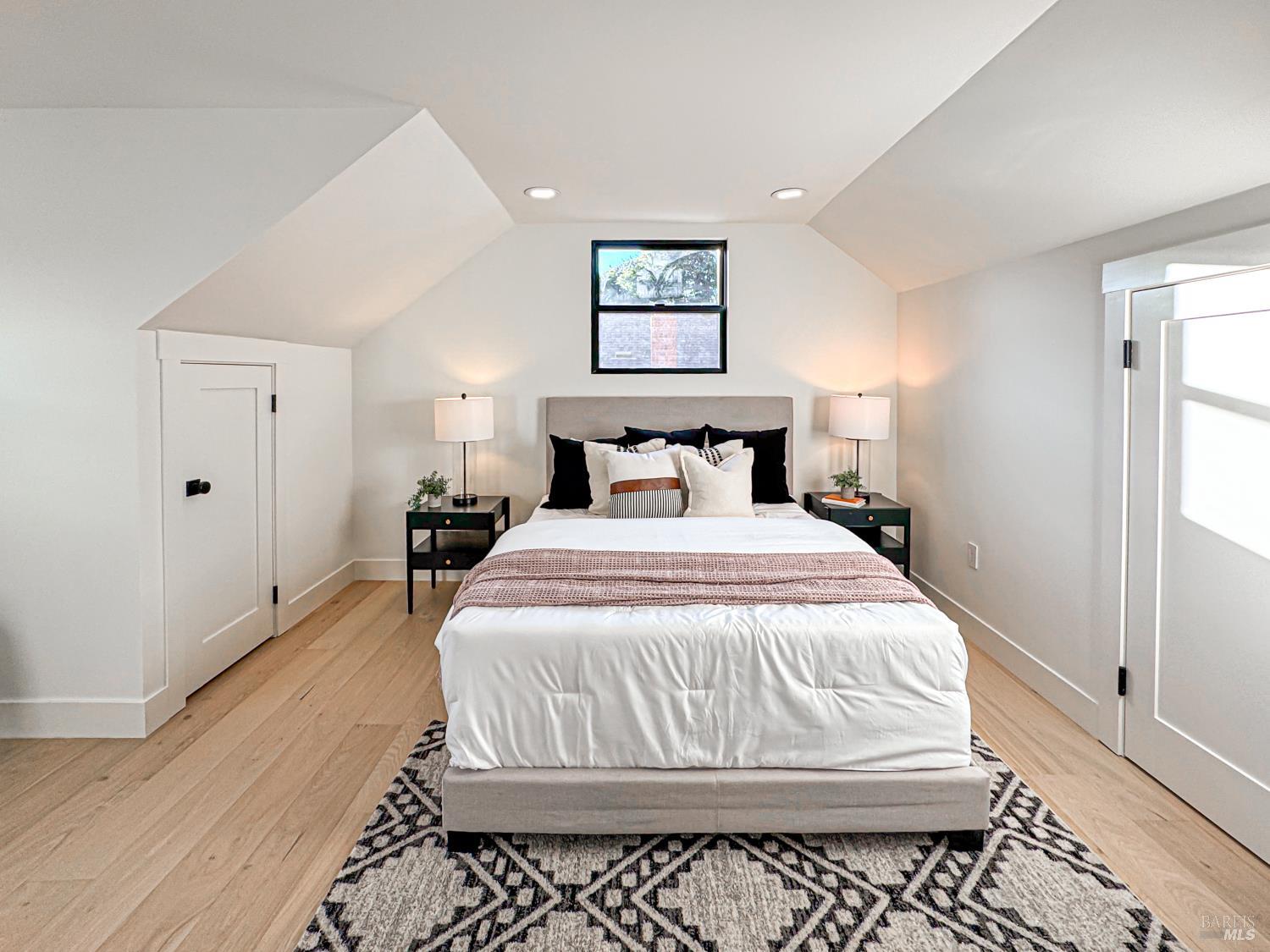 San Rafael, California, 94903, United States, 4 Bedrooms Bedrooms, ,3 BathroomsBathrooms,Residential,For Sale,1992901