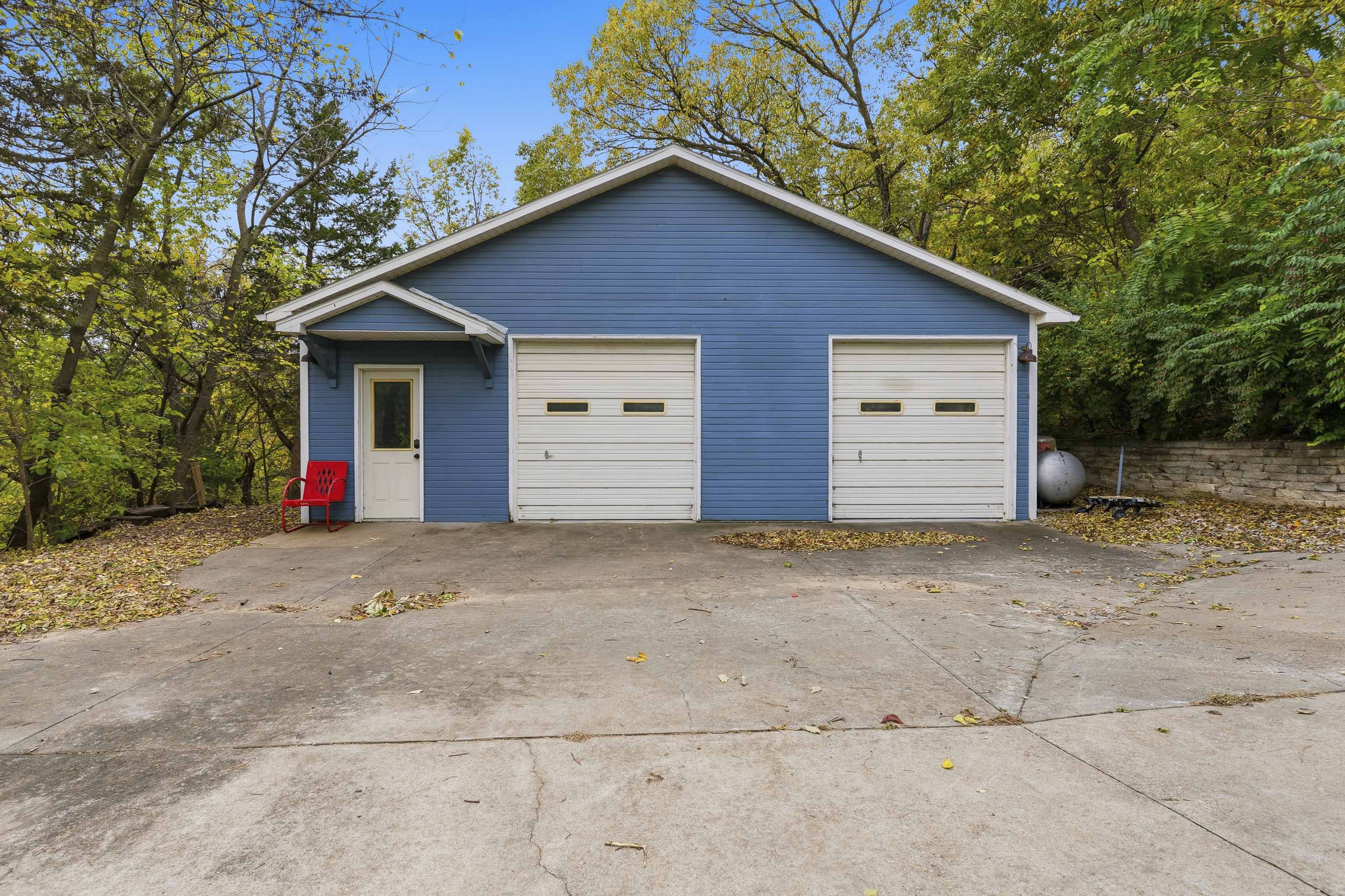 Manhattan, Kansas, 66503, United States, 4 Bedrooms Bedrooms, ,4 BathroomsBathrooms,Residential,For Sale,1985204
