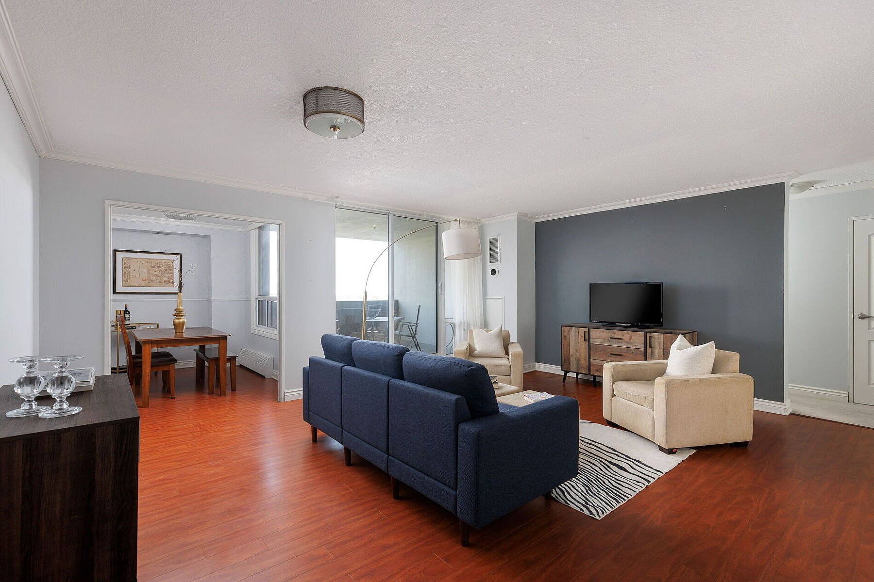  Modern Condo Living - 物件實景