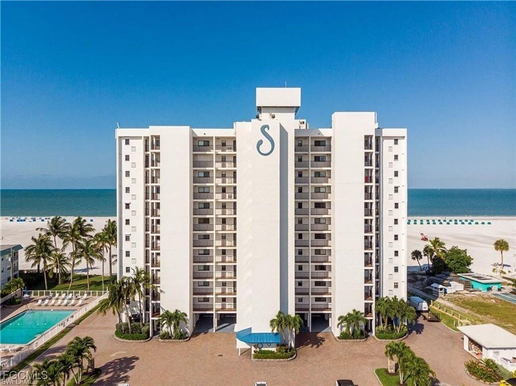 Fort Myers Beach, Florida, 33931, United States, 2 Bedrooms Bedrooms, ,2 BathroomsBathrooms,Residential,For Sale,1979938