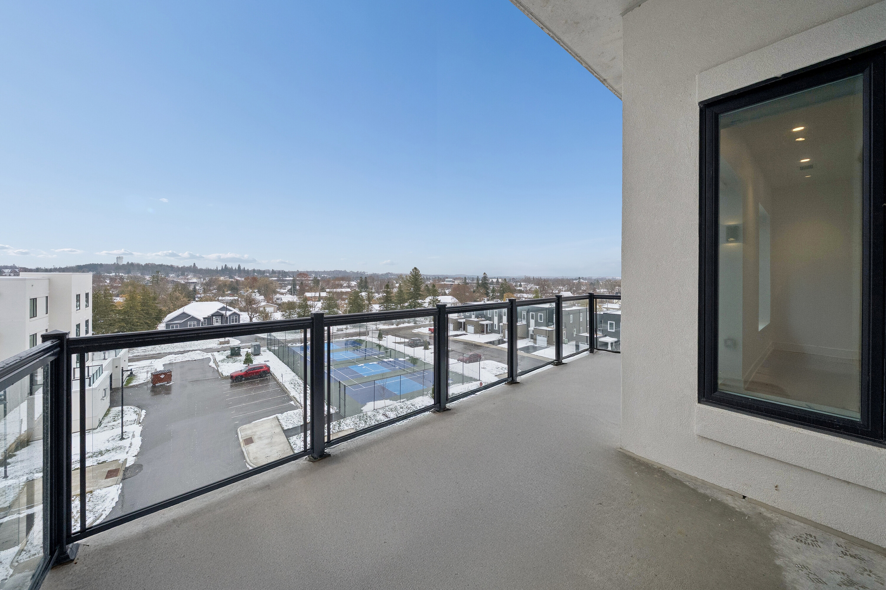 Penthouse on Cameron Lake - 物件實景